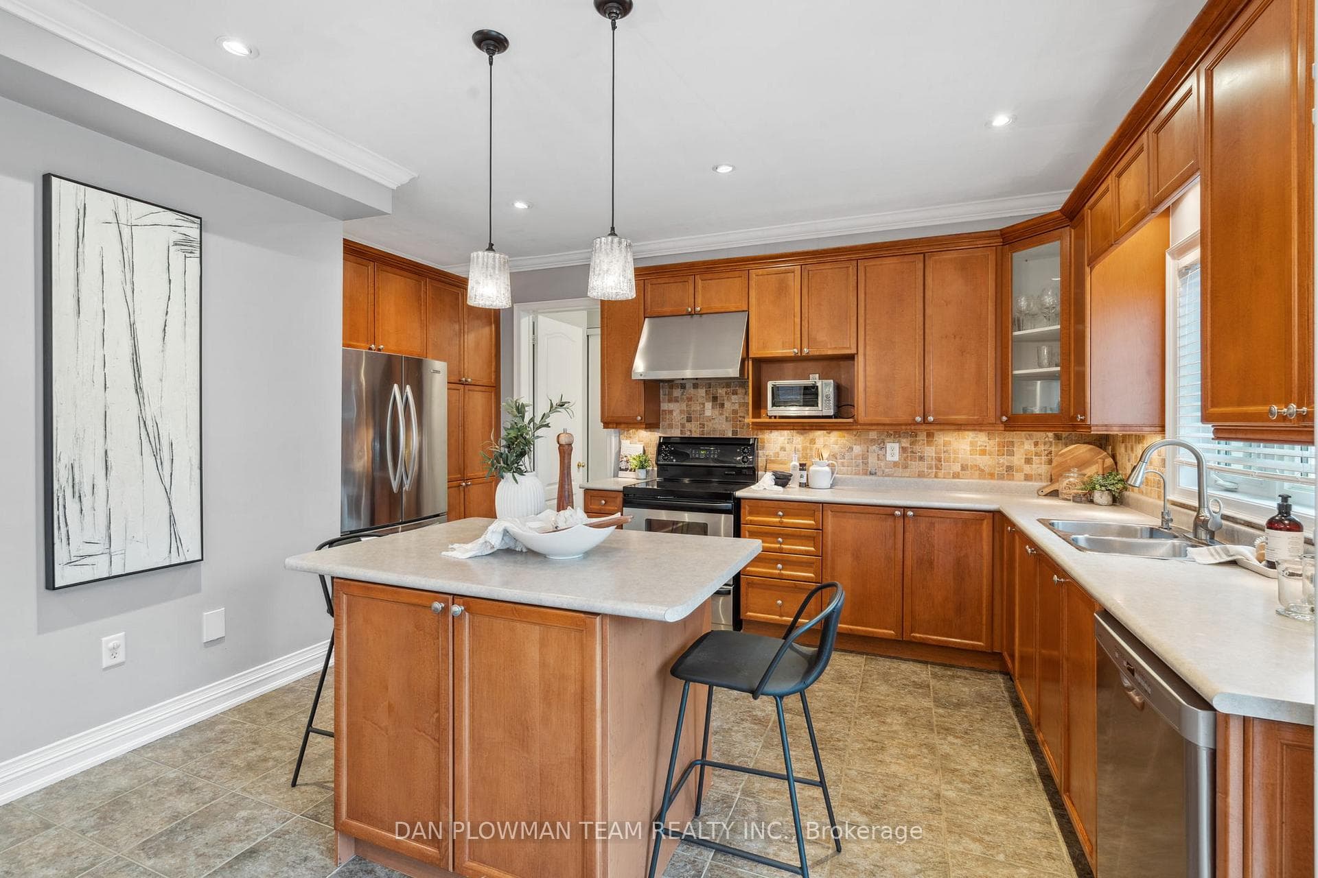 4 O'shea Crescent photo 8