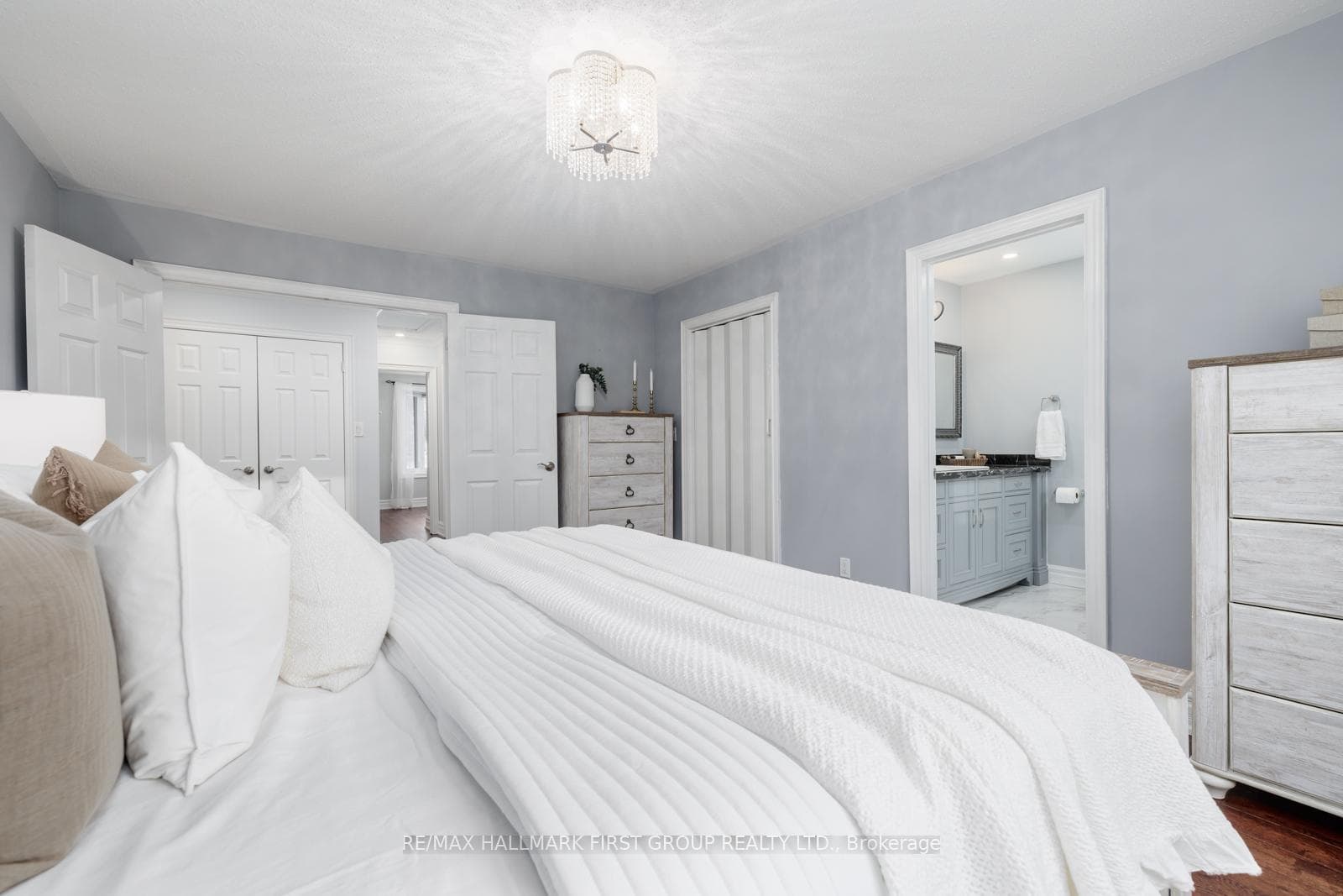74 Bagot Street photo 16