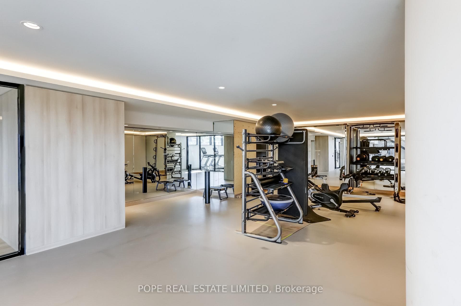 Building - Gym 3