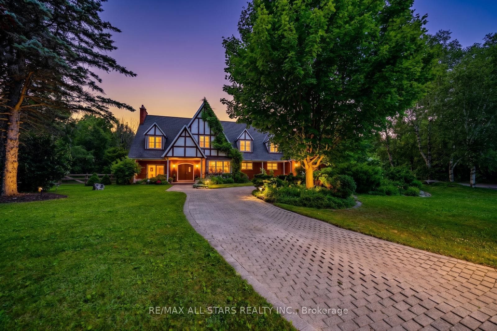 23 Forfardale Road photo 4