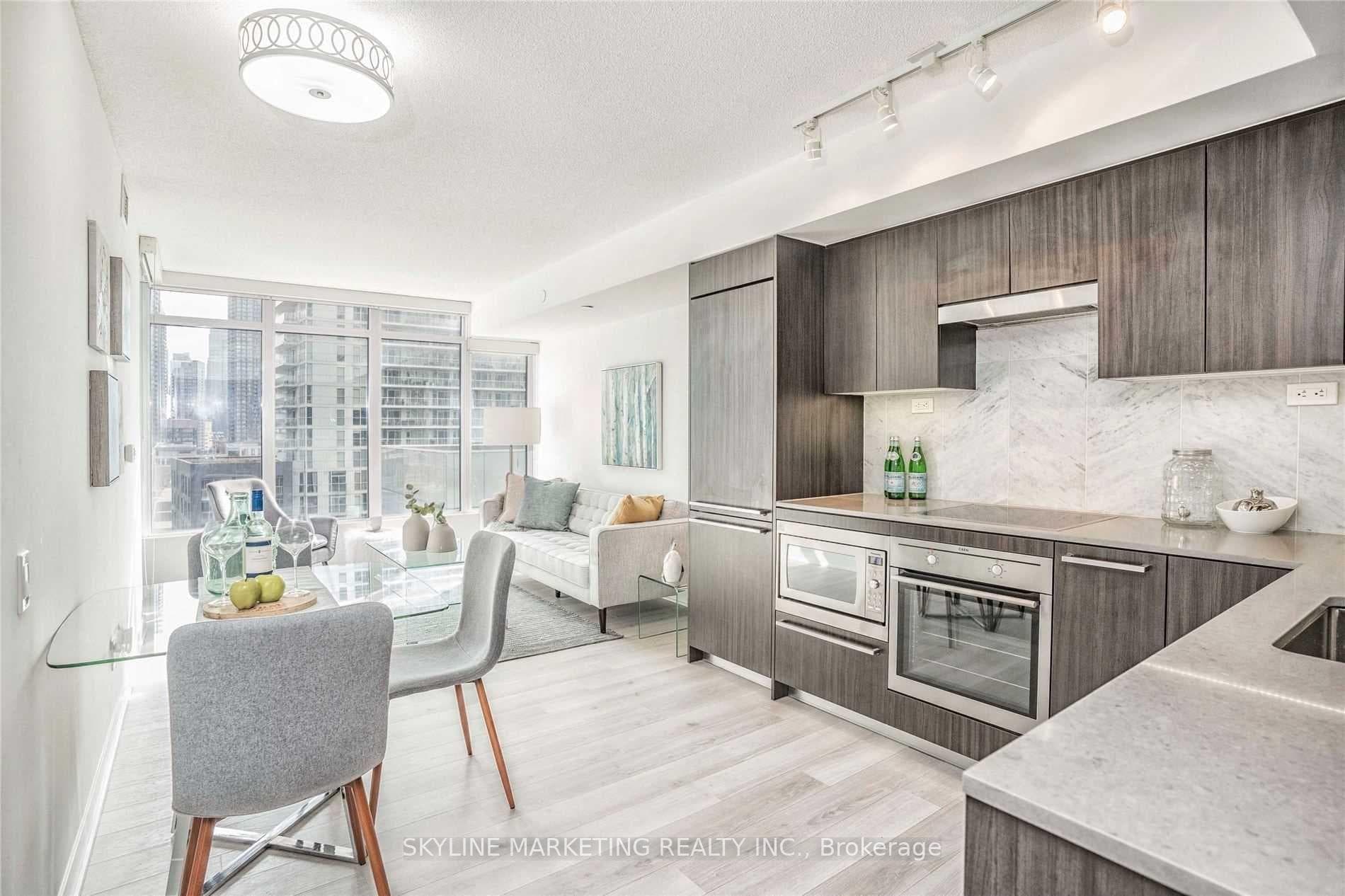 70 Queens Wharf Road Unit 811 photo 5