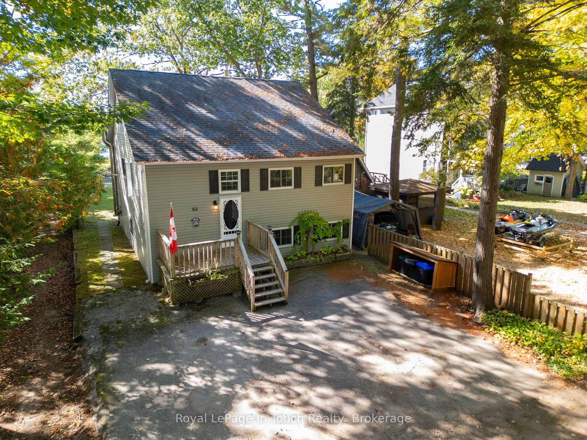 64 Wahnekewening Drive photo 5