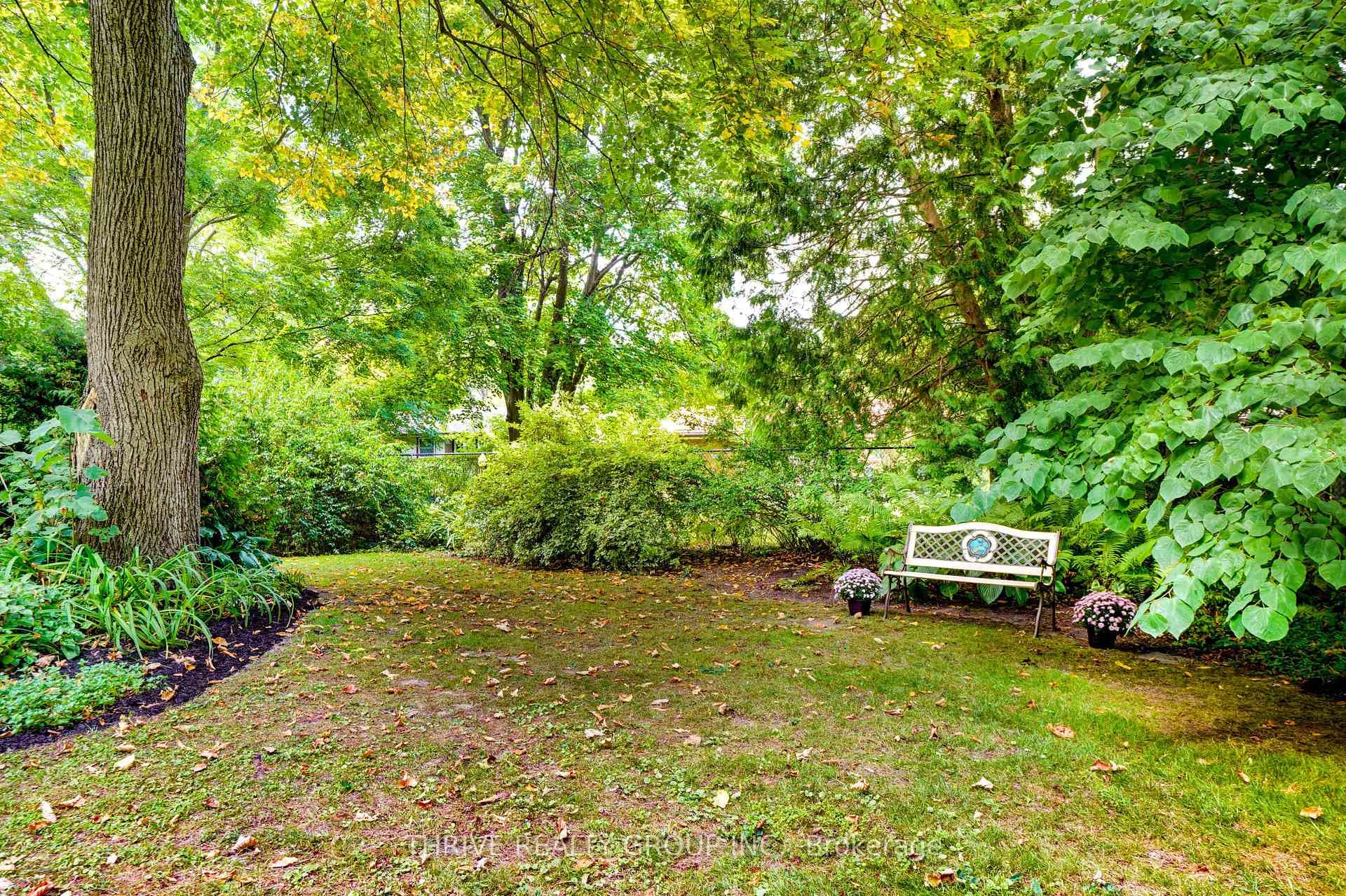 Cozy nooks and places to enjoy nature