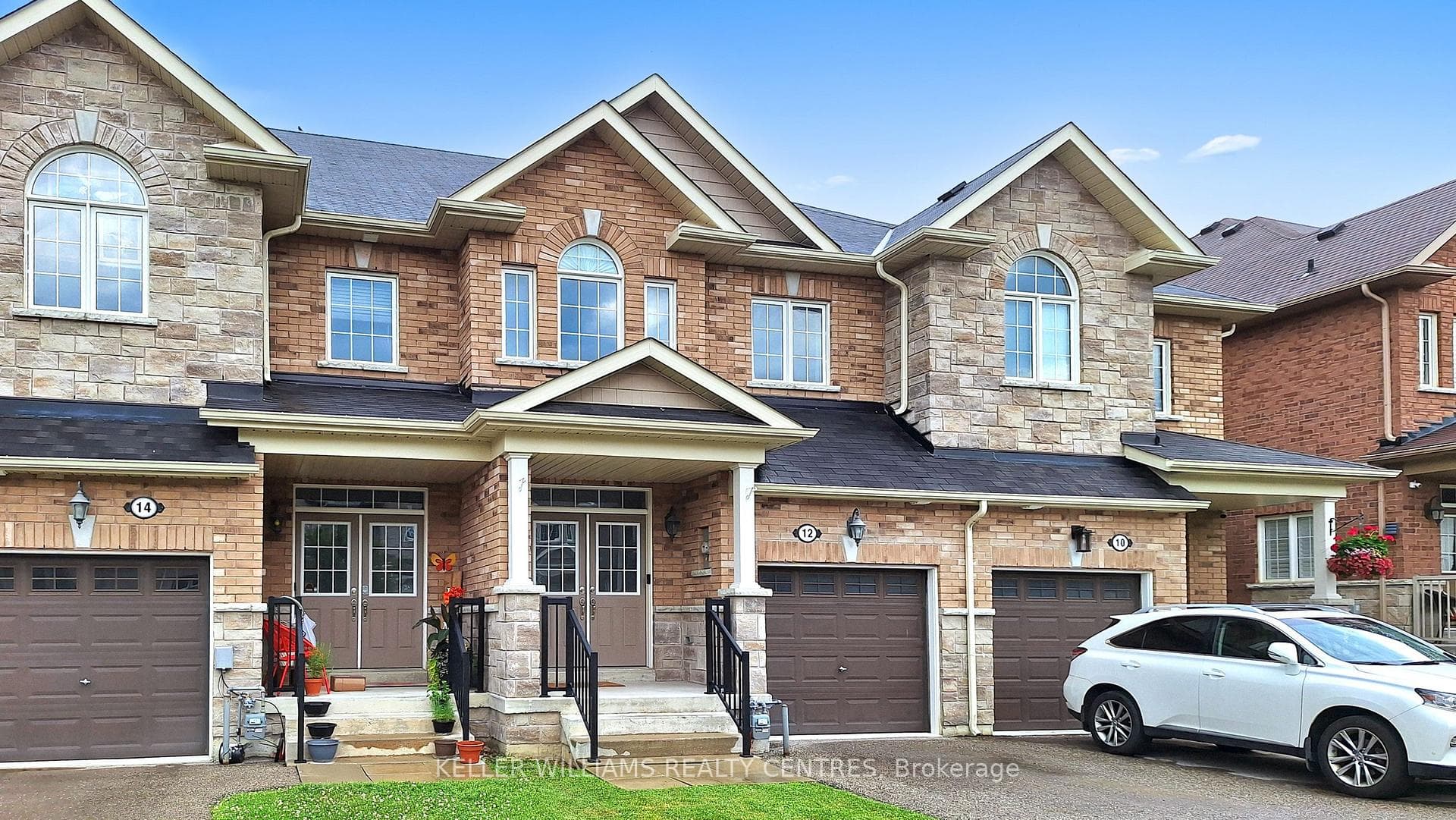 12 Prosser Crescent photo 4