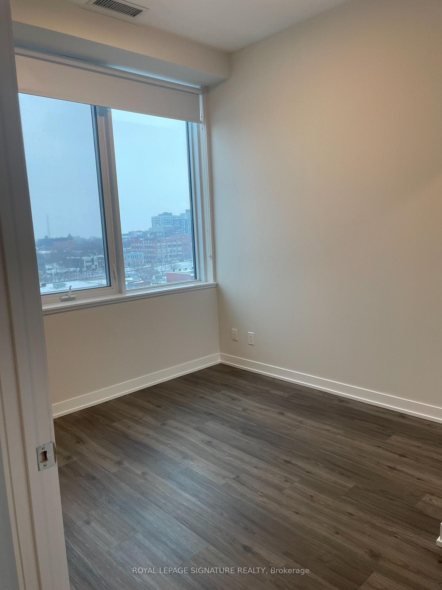 25 Nicholas Avenue Unit 607 photo 4
