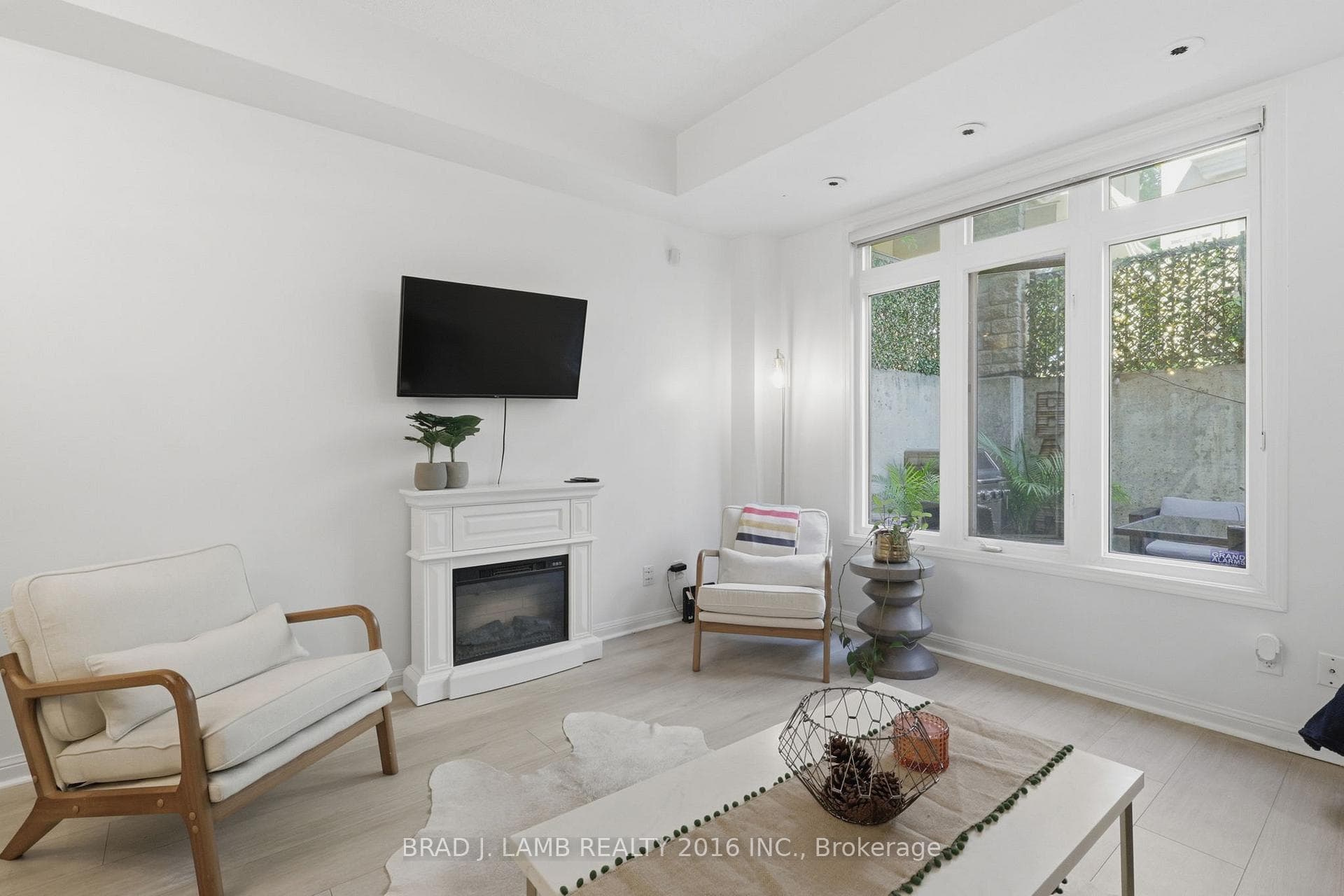 80 Carr Street Unit 29 photo 8