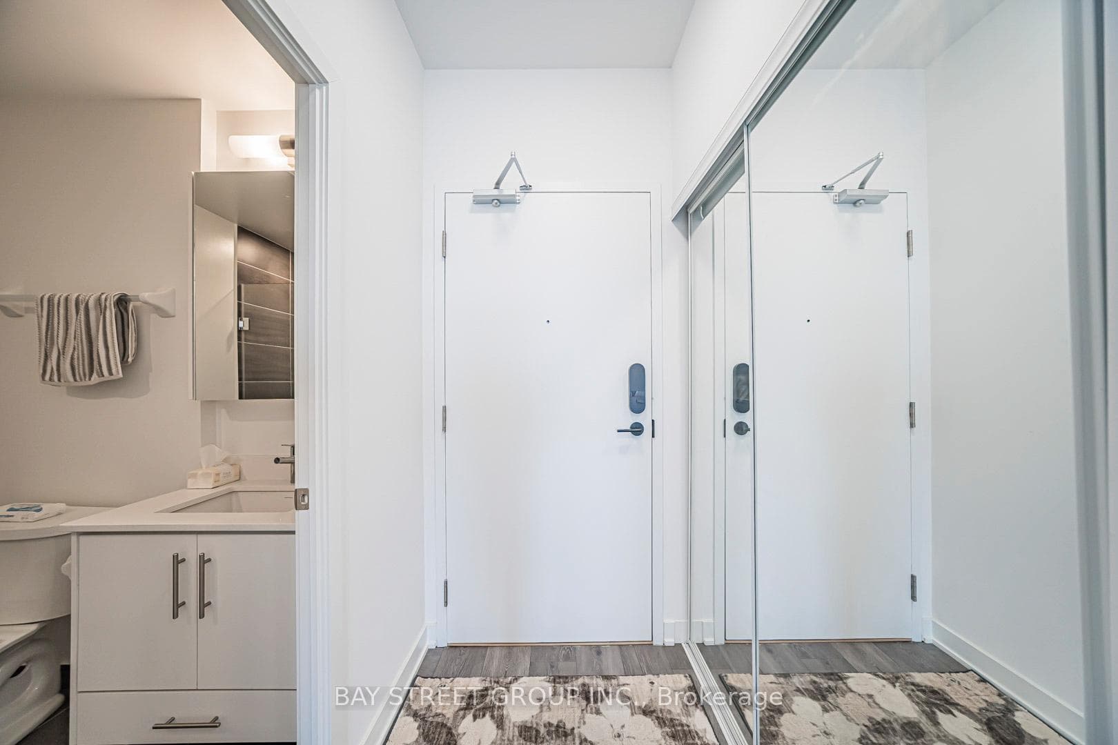 105 Oneida Crescent Unit 2509 photo 17