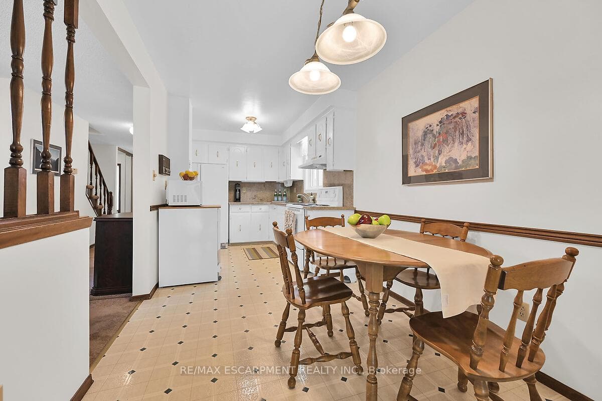 50 Athenia Drive photo 11