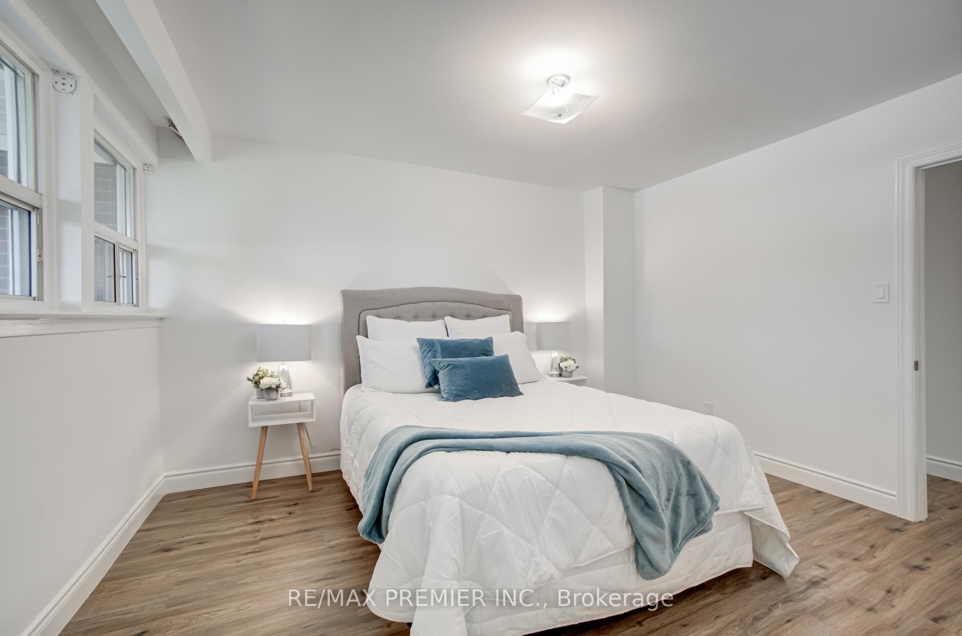 14 Veerland Drive photo 22