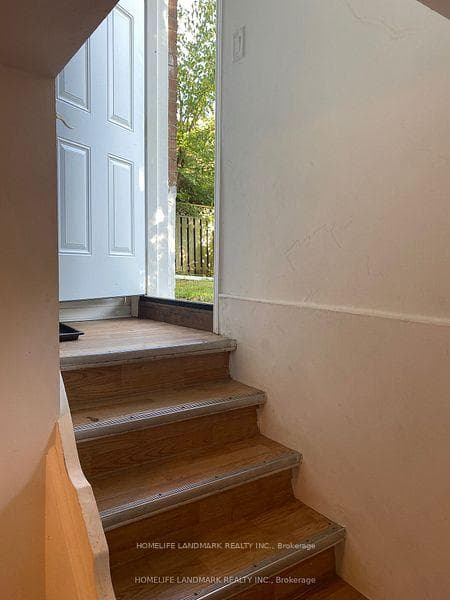 181 Searle Avenue Unit Bsmt photo 5