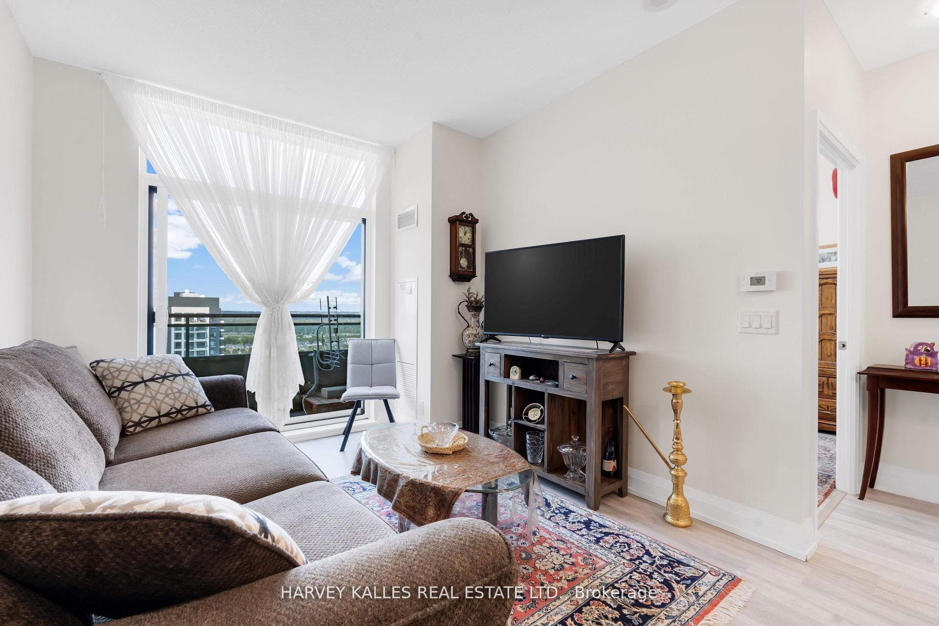 7890 Bathurst Street Unit 2608 photo 16