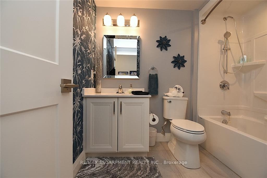 5698 Main Street Unit 309 photo 23