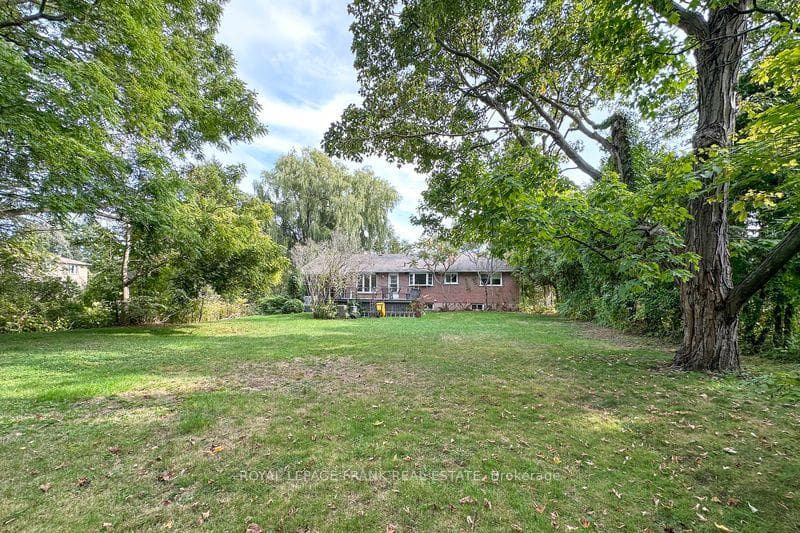 5 Acadia Drive photo 33