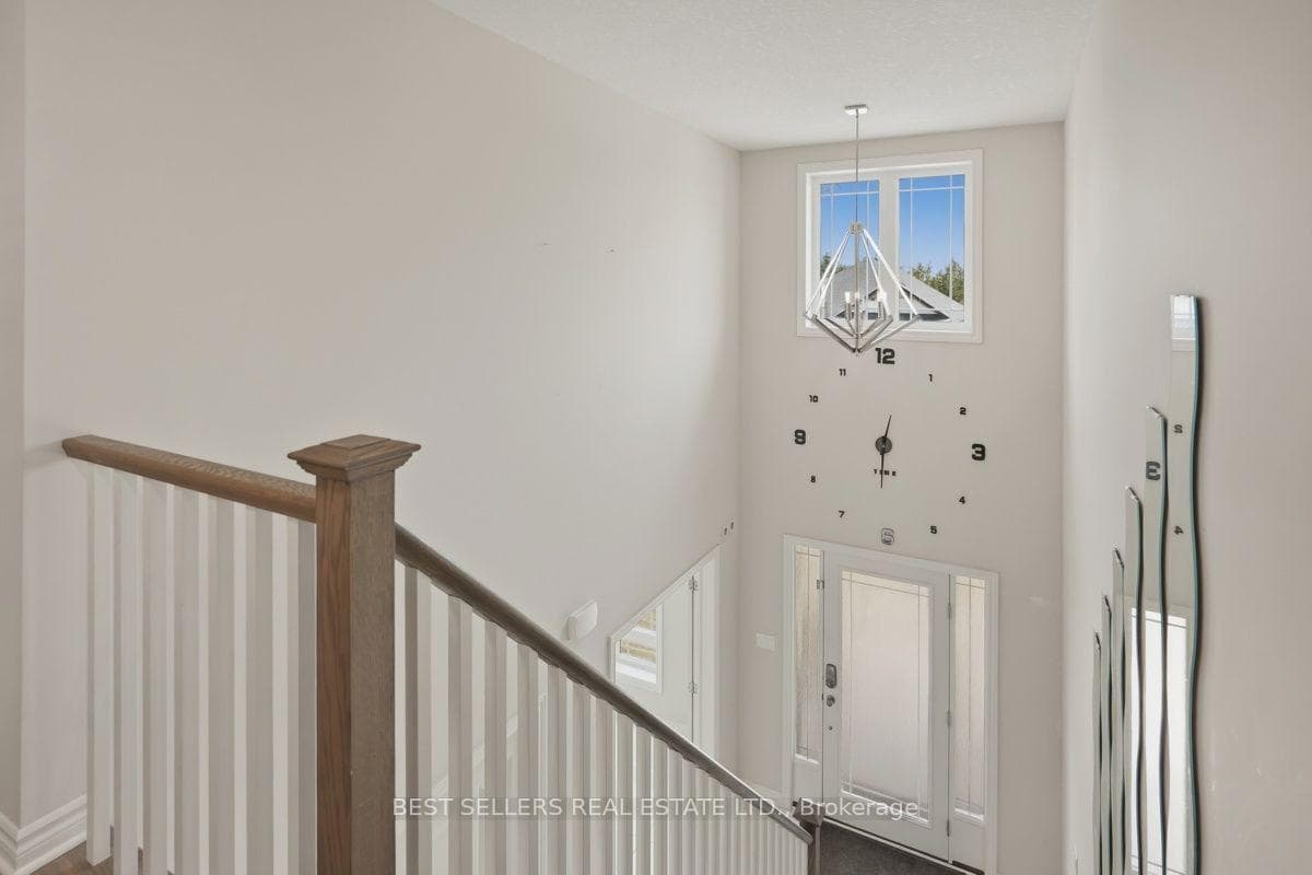 22 Weir Crescent photo 25