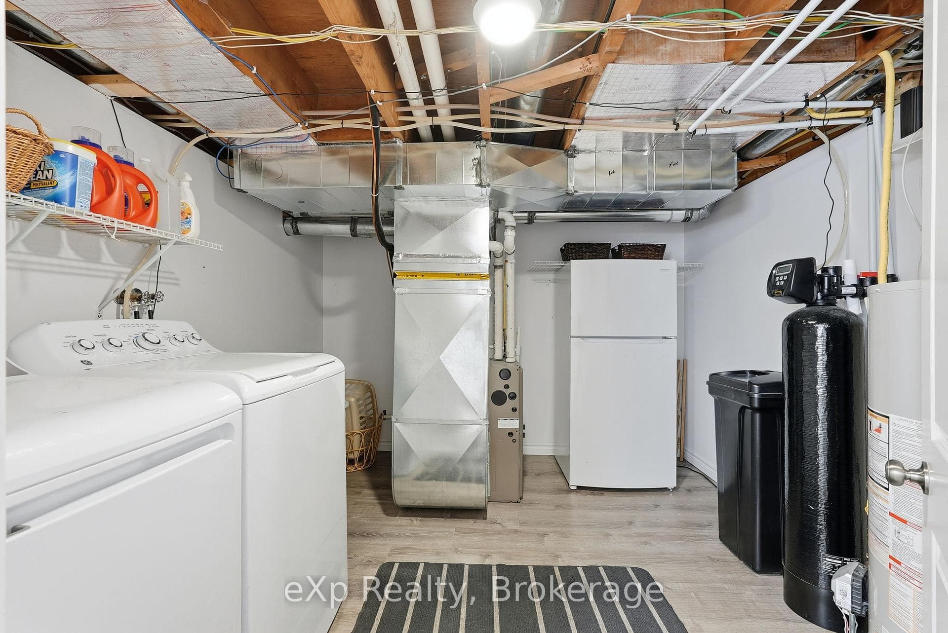 175 Colcleugh Avenue photo 32