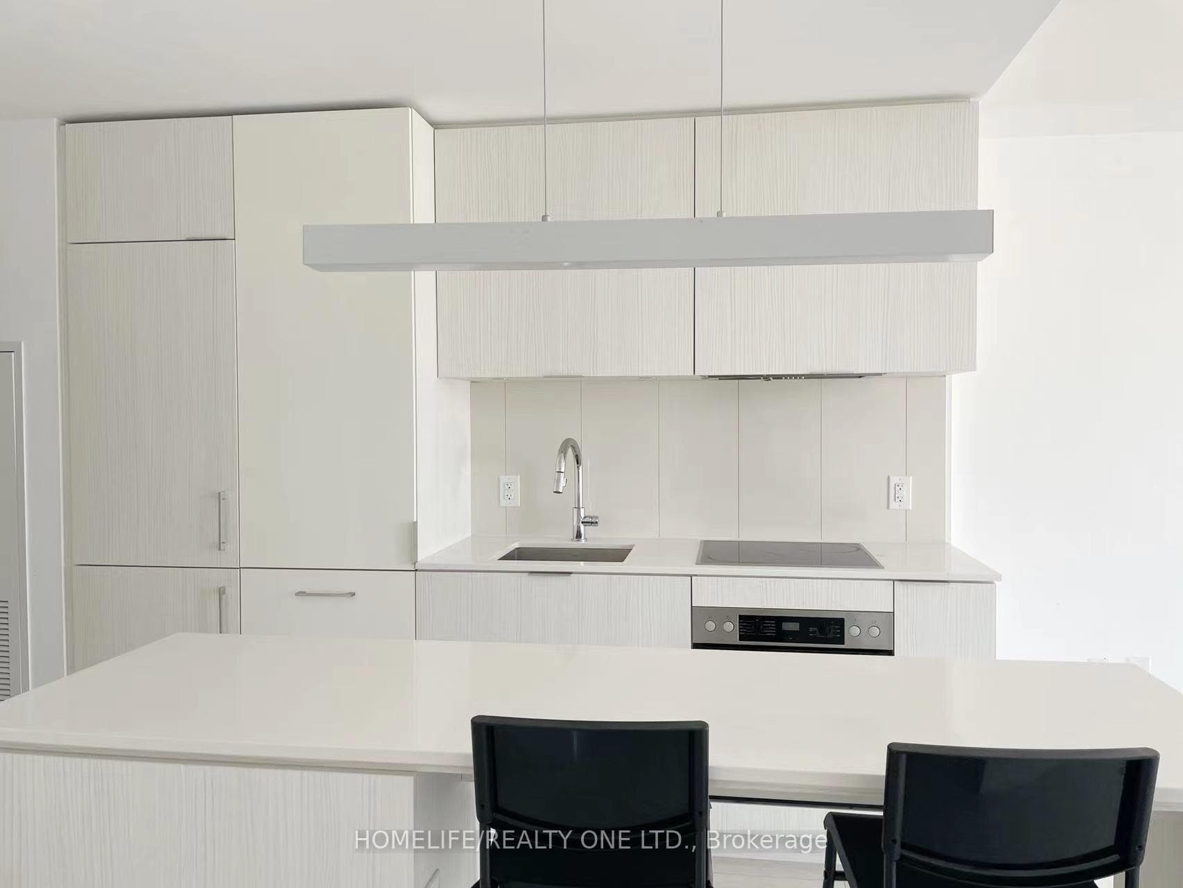 15 Lower Jarvis Street Unit 2007 photo 8