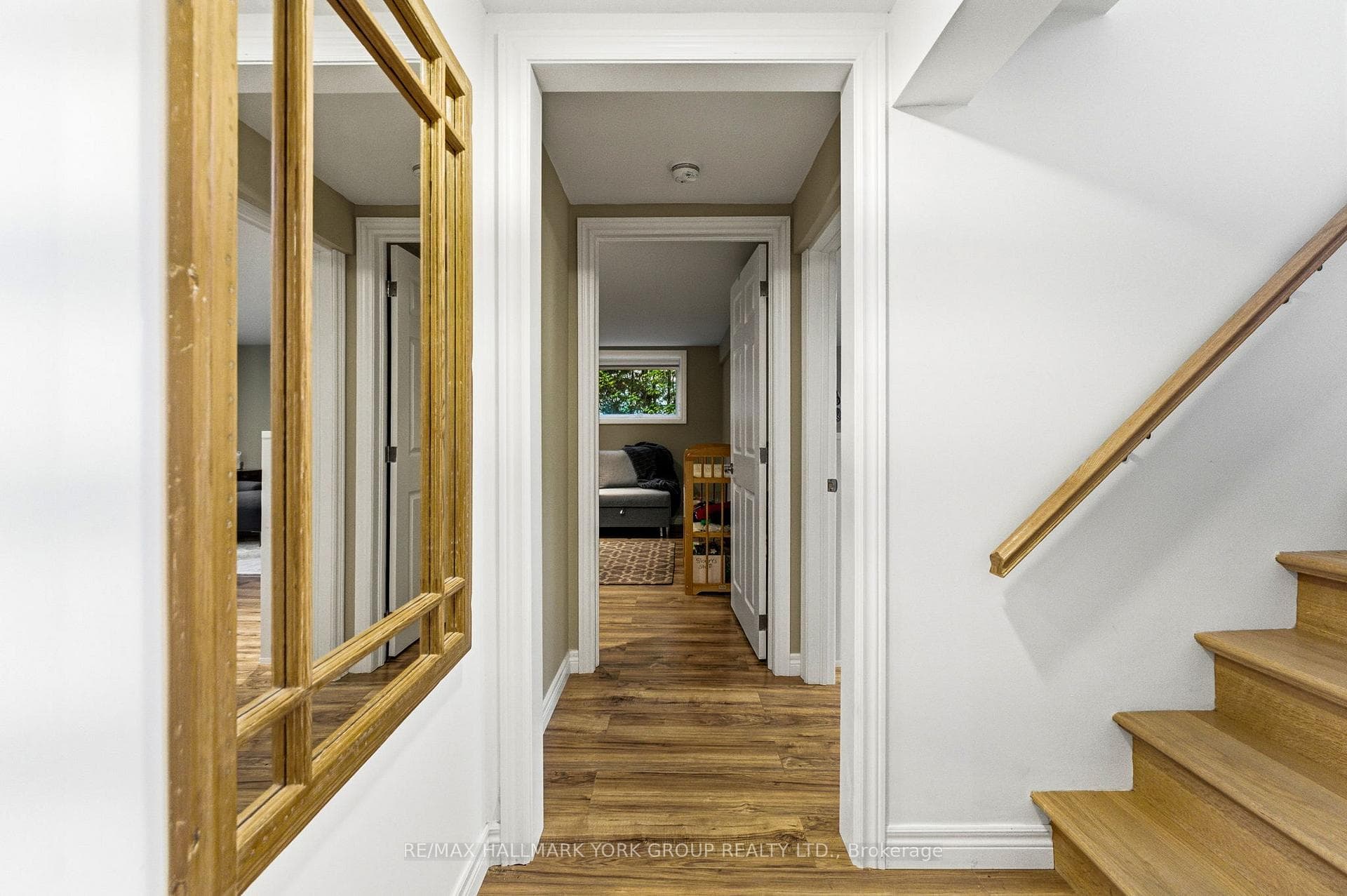 281 Hedge Road photo 31