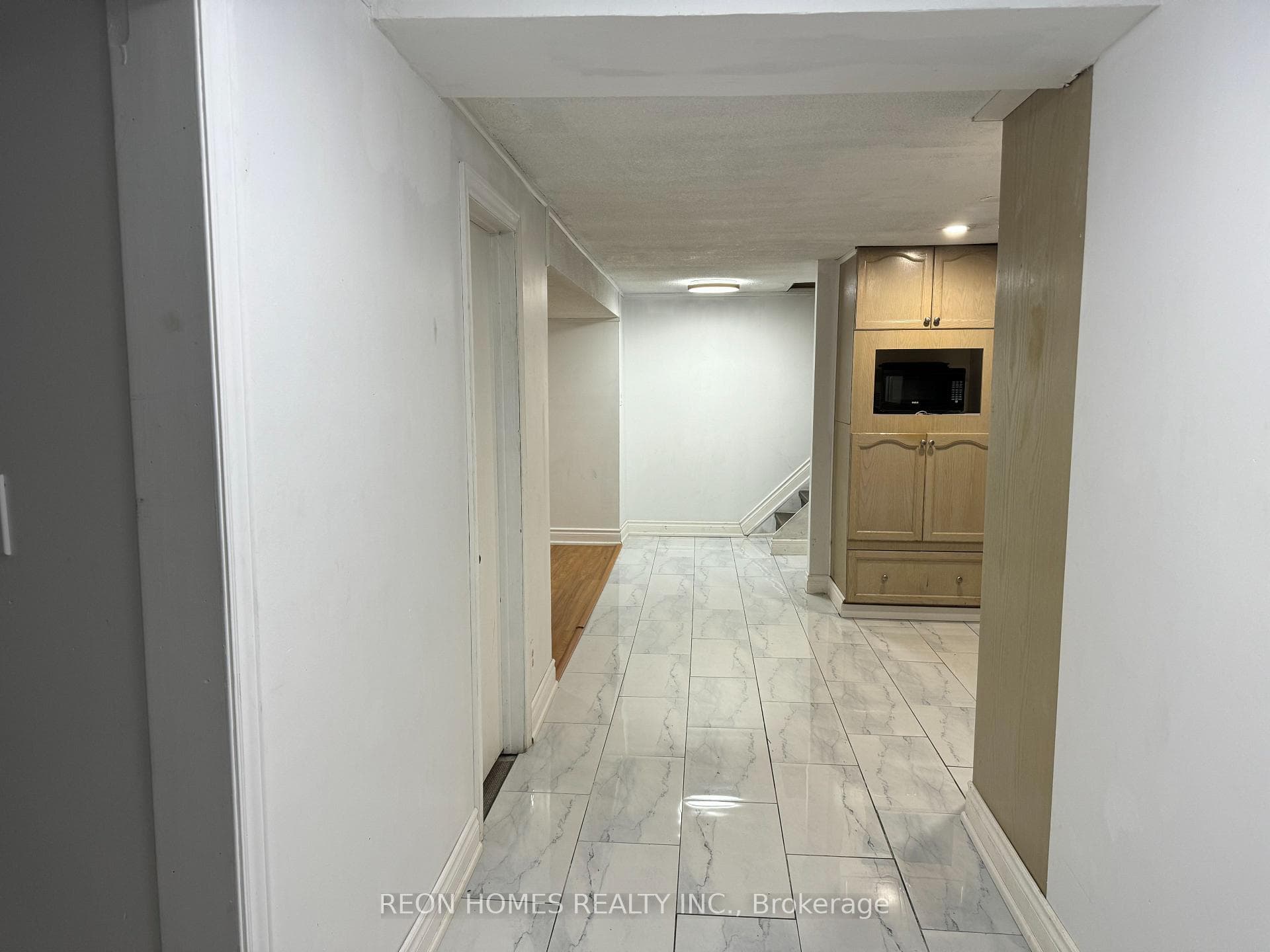 160 Highland Avenue Unit (Bsmt) photo 9