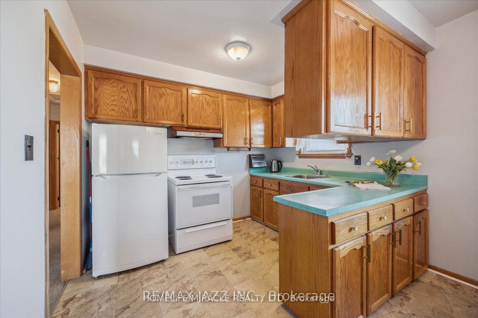 757 Phillip Murray Avenue photo 21