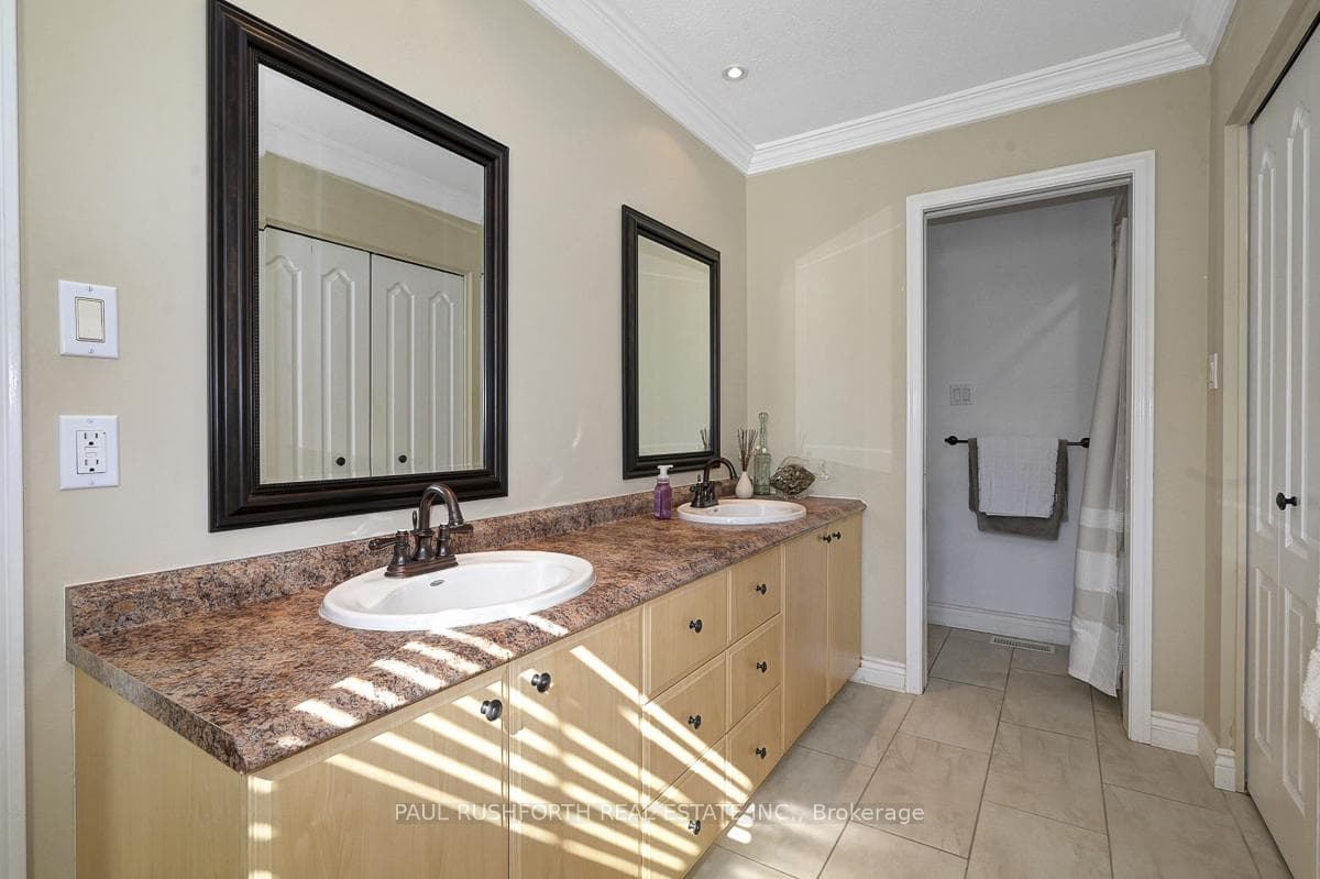 4pc Ensuite