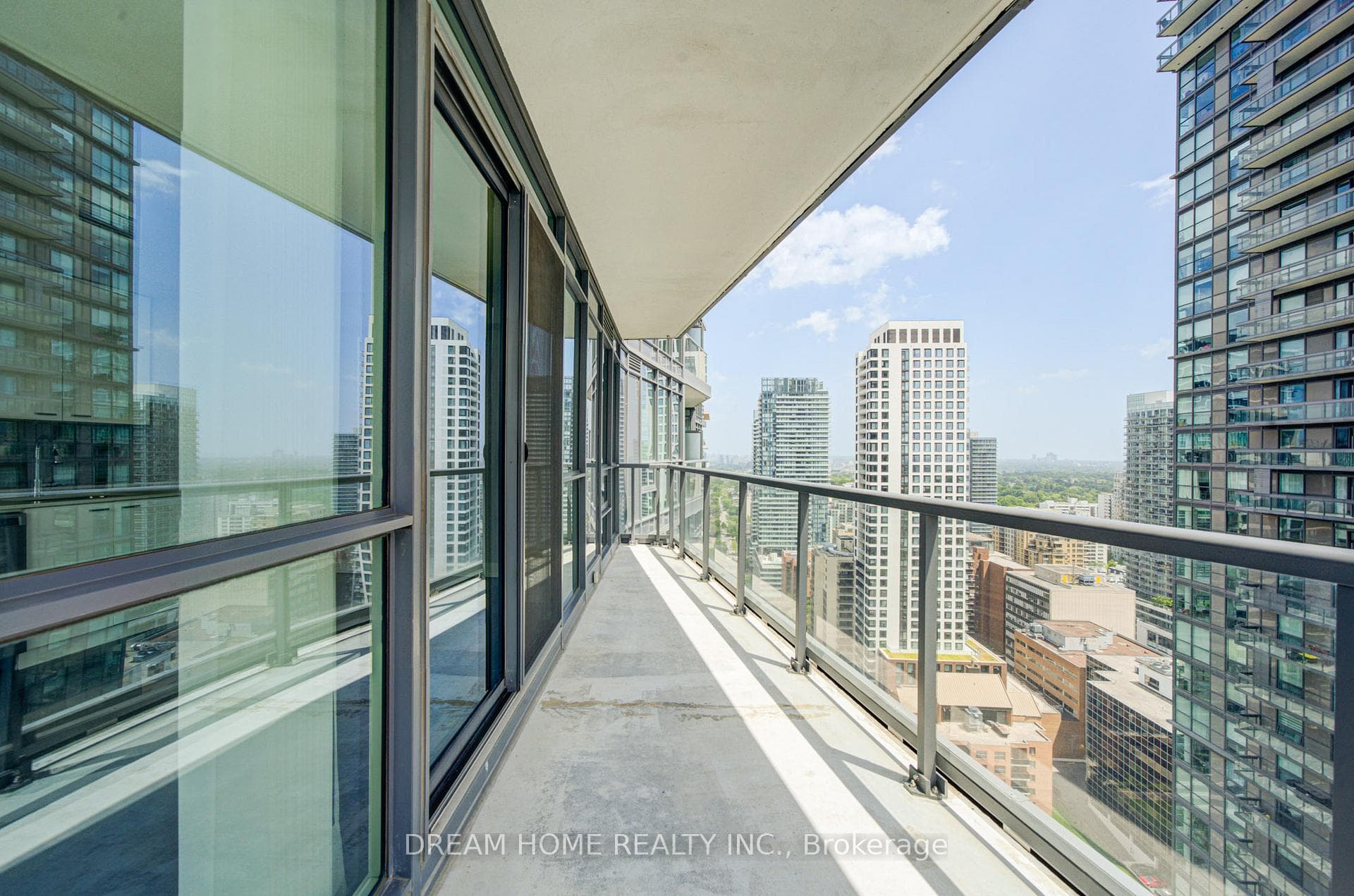 30 Roehampton Avenue Unit 2902 photo 34