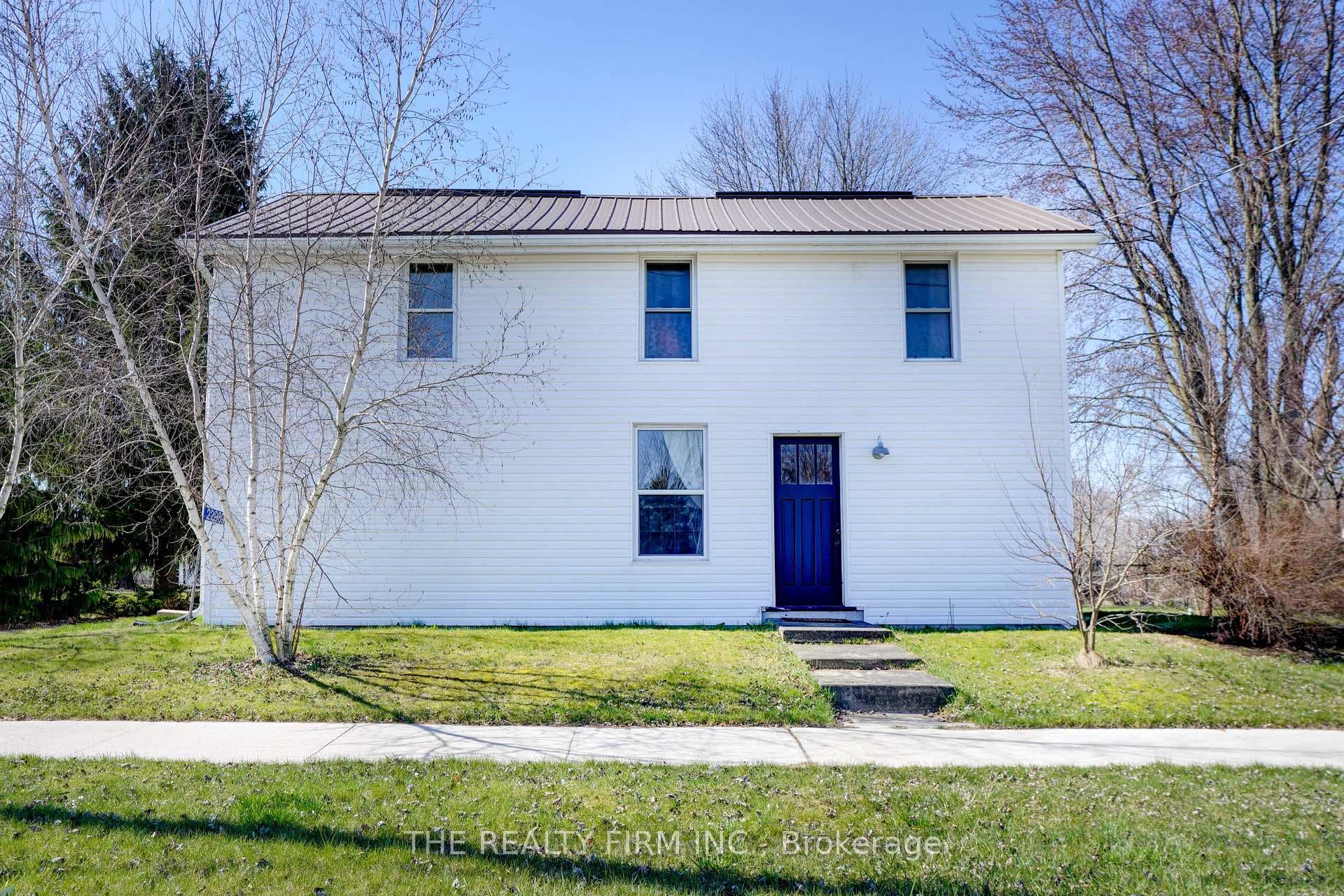 22989 Hagerty Road photo 1