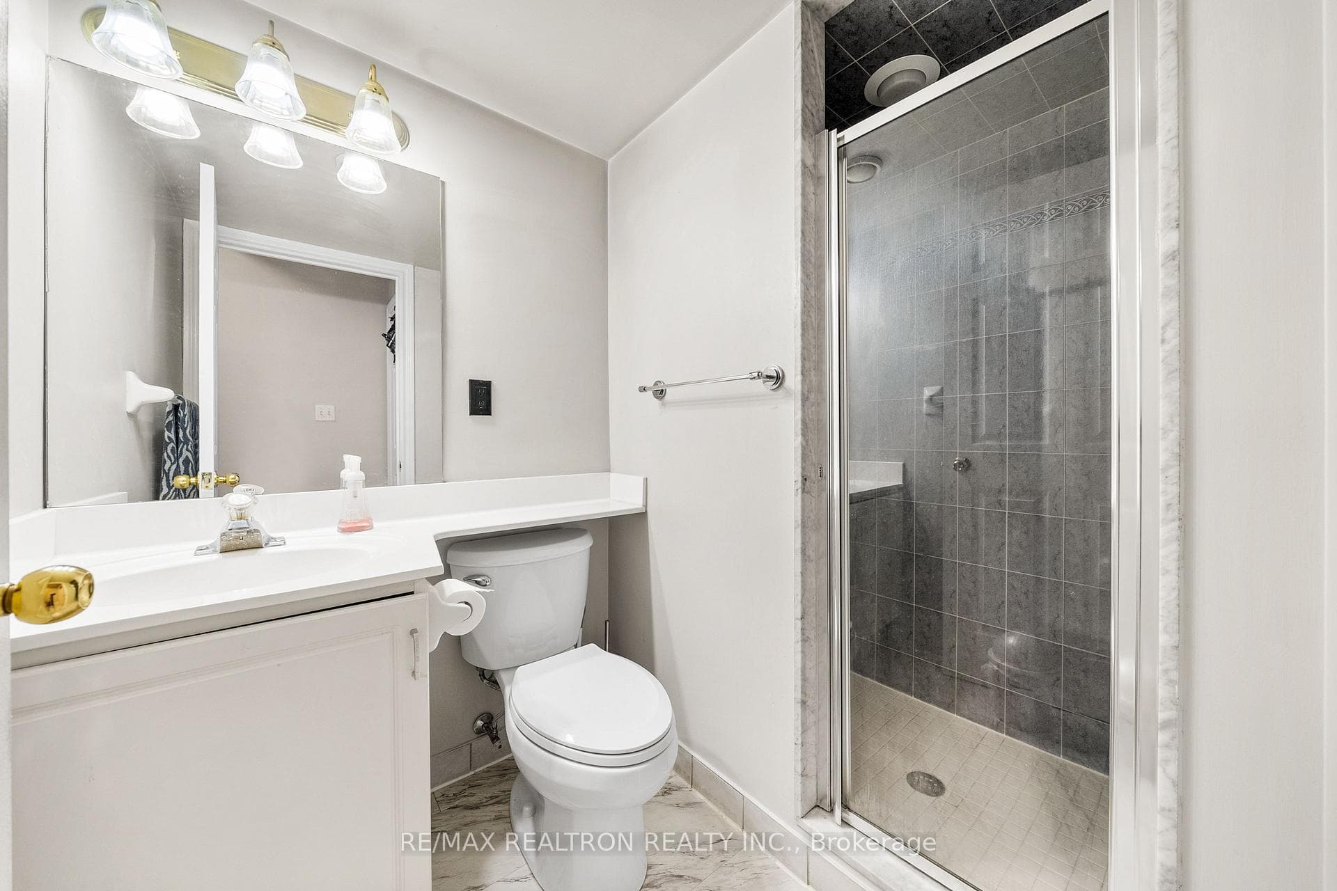 1700 Eglinton Avenue Unit 315 photo 9