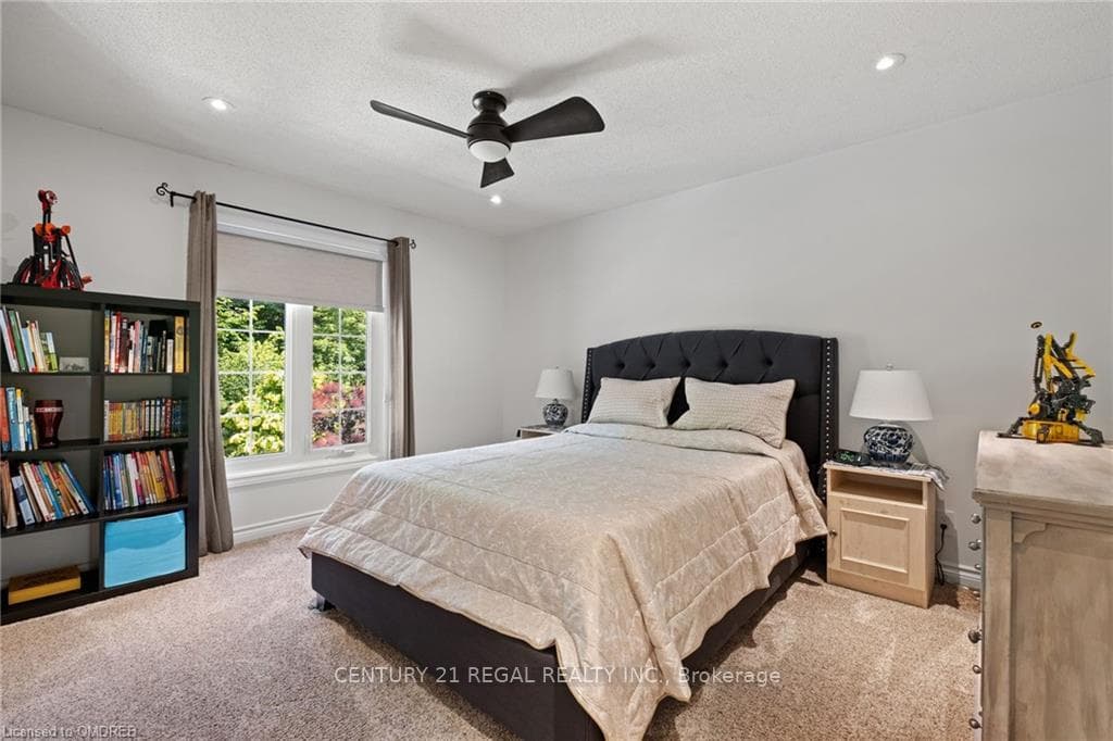 1071 ROCKCLIFFE Court photo 34