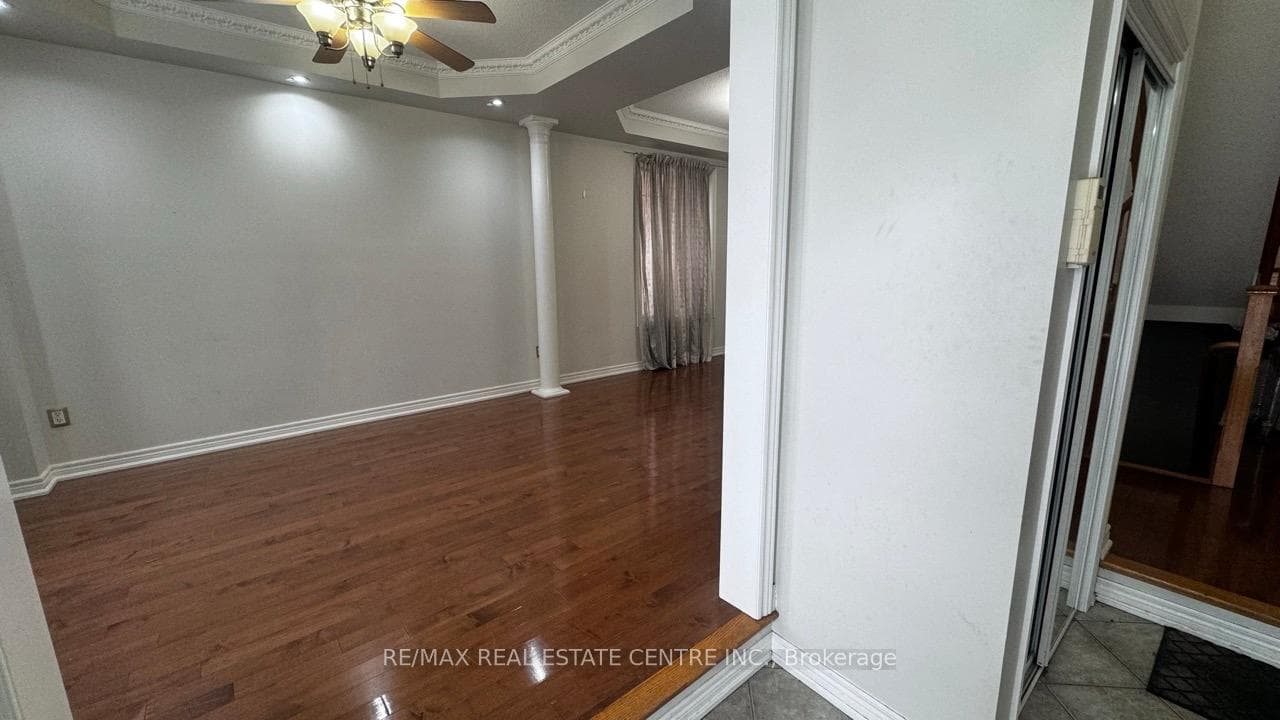 56 Southlake Boulevard Unit Main photo 3