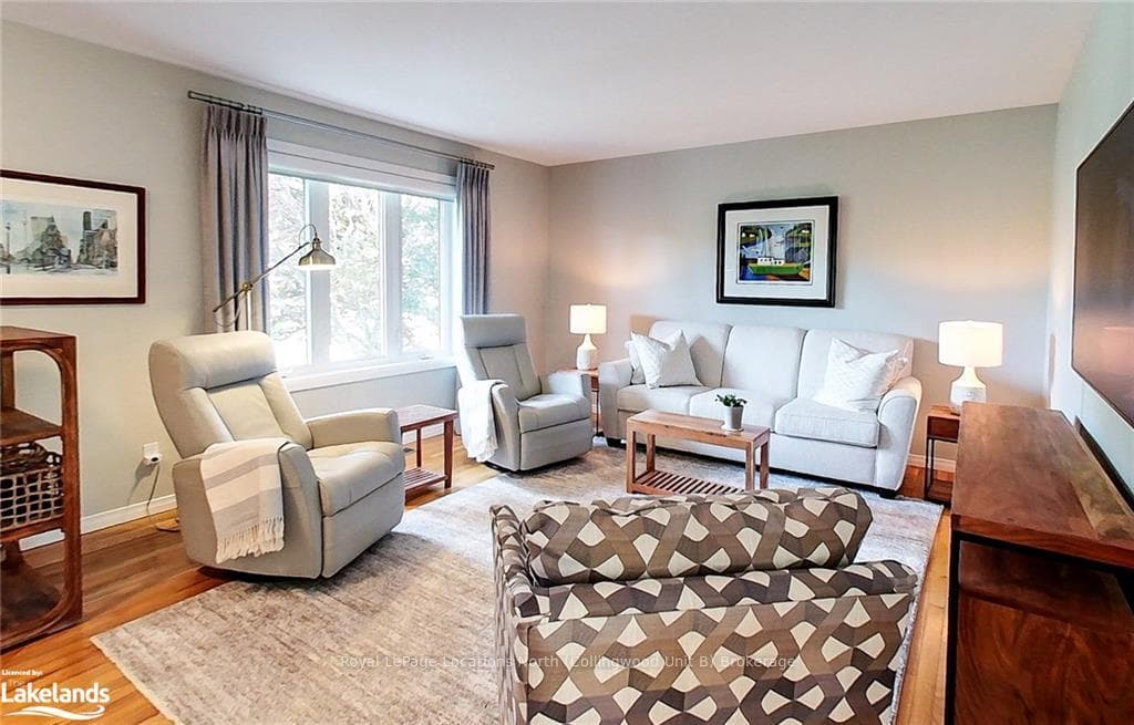 13 COUNTRY Crescent photo 8