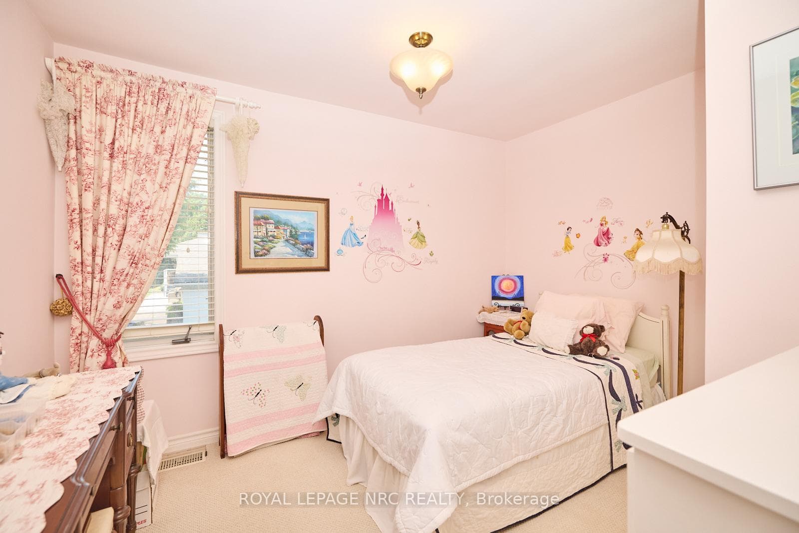 1750 York Road photo 15