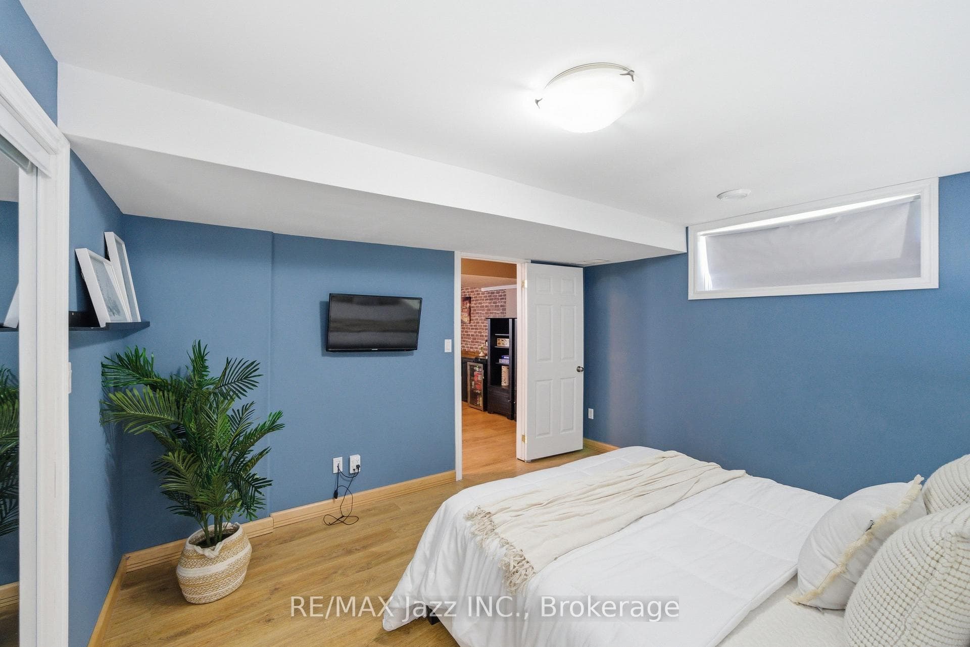 1 Cooper Court photo 34