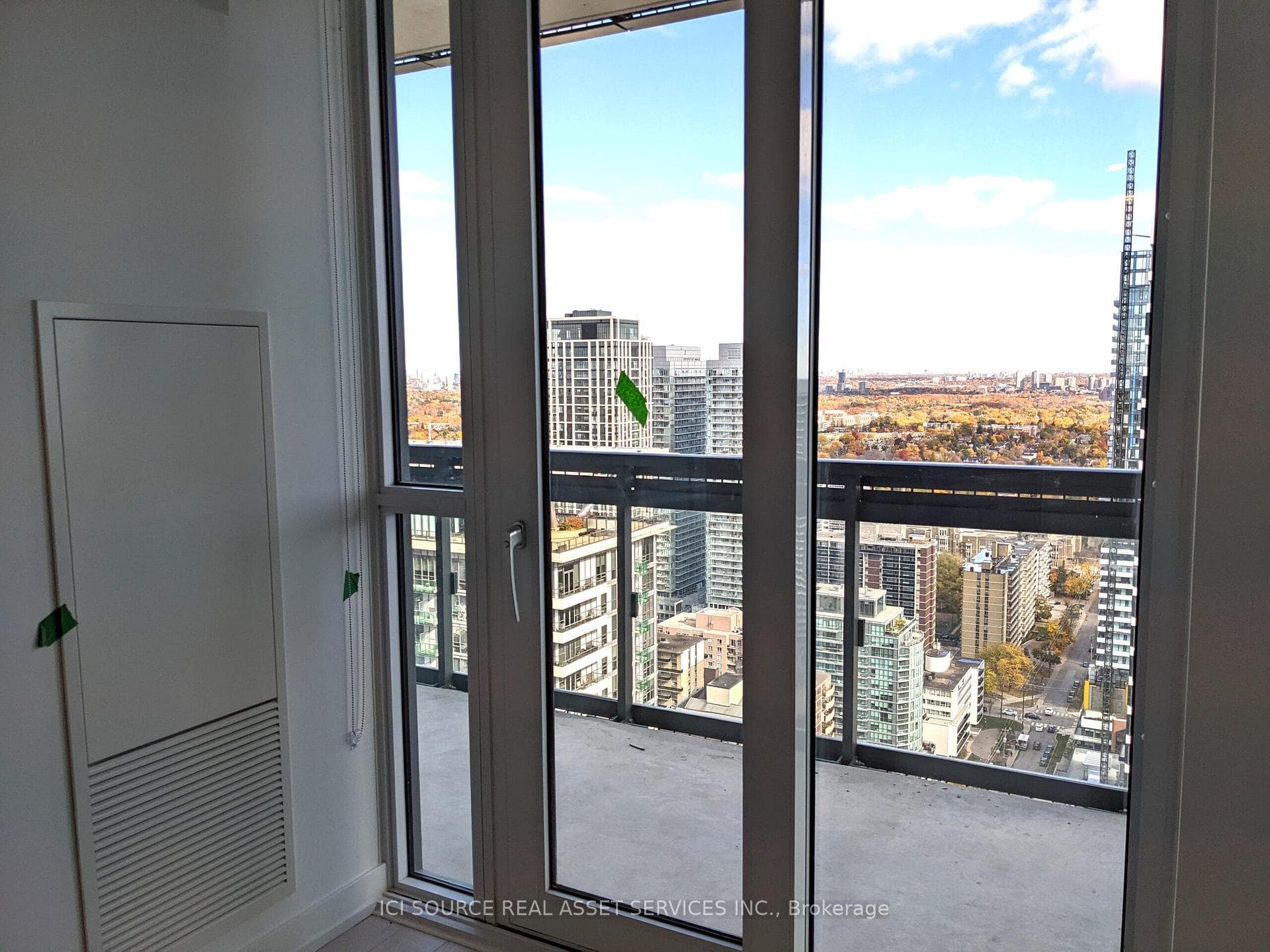 39 Roehampton Avenue Unit 3210 photo 18