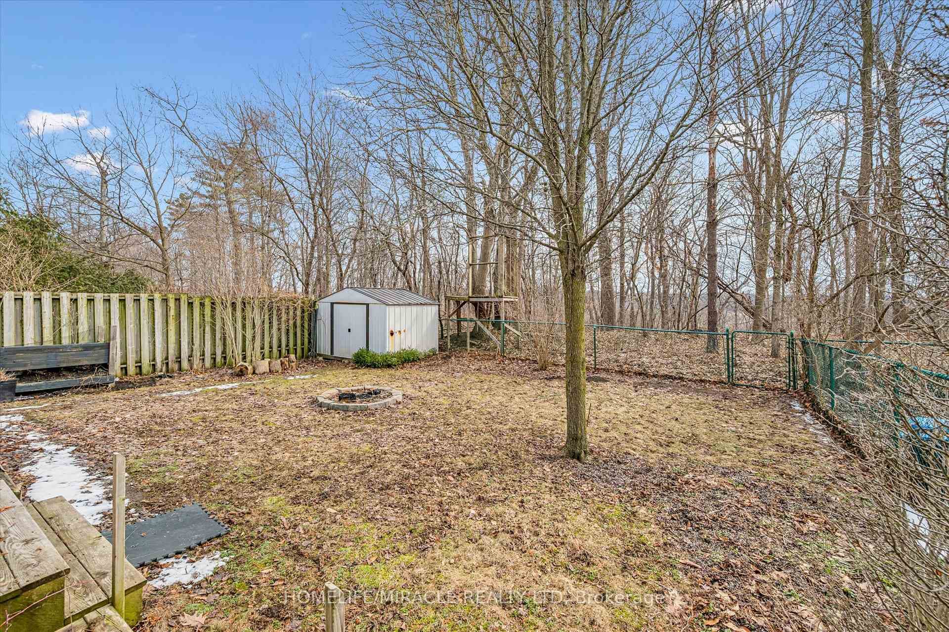 418 Woods Lane photo 39
