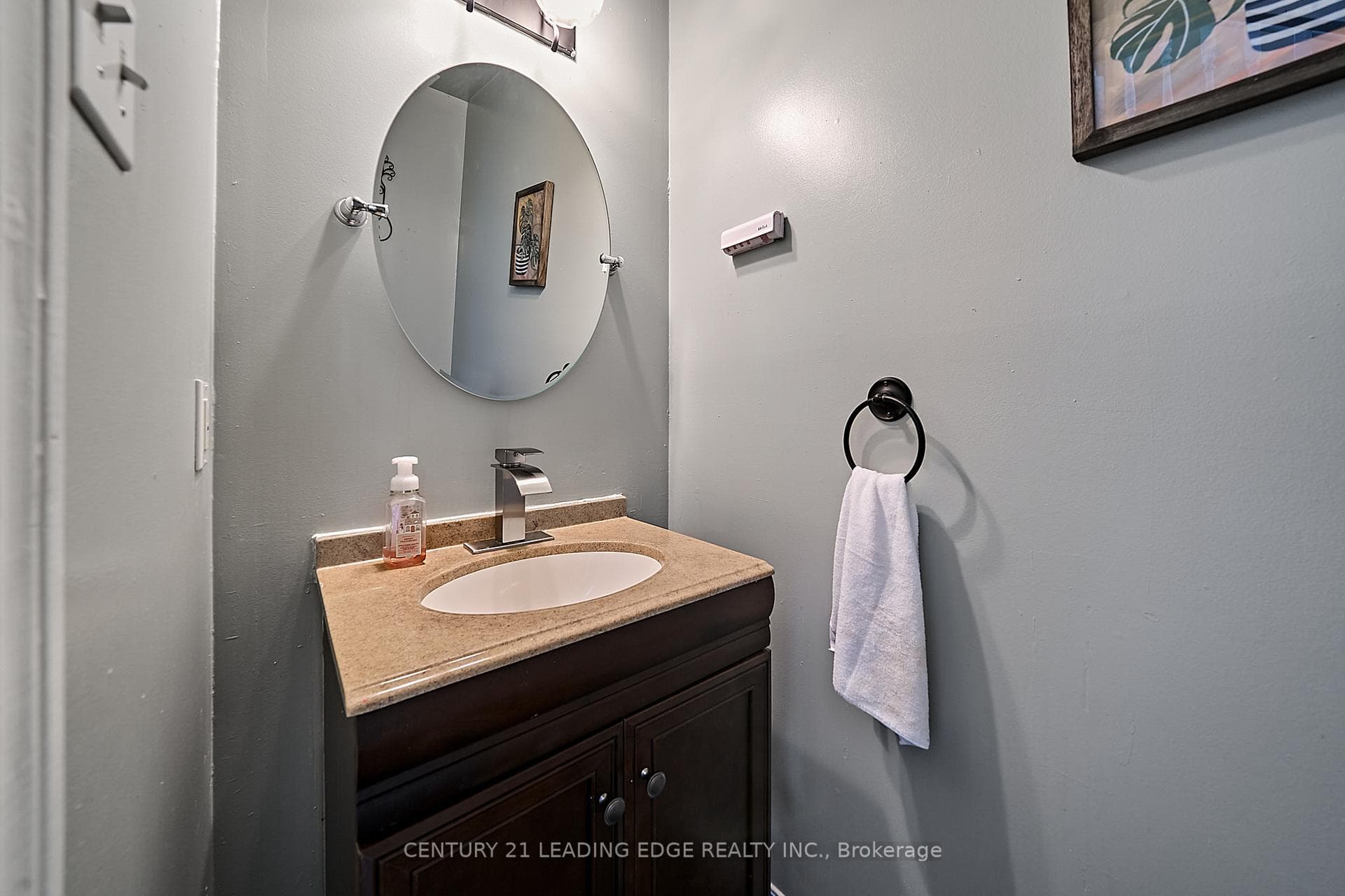 4083 Monck Road photo 21
