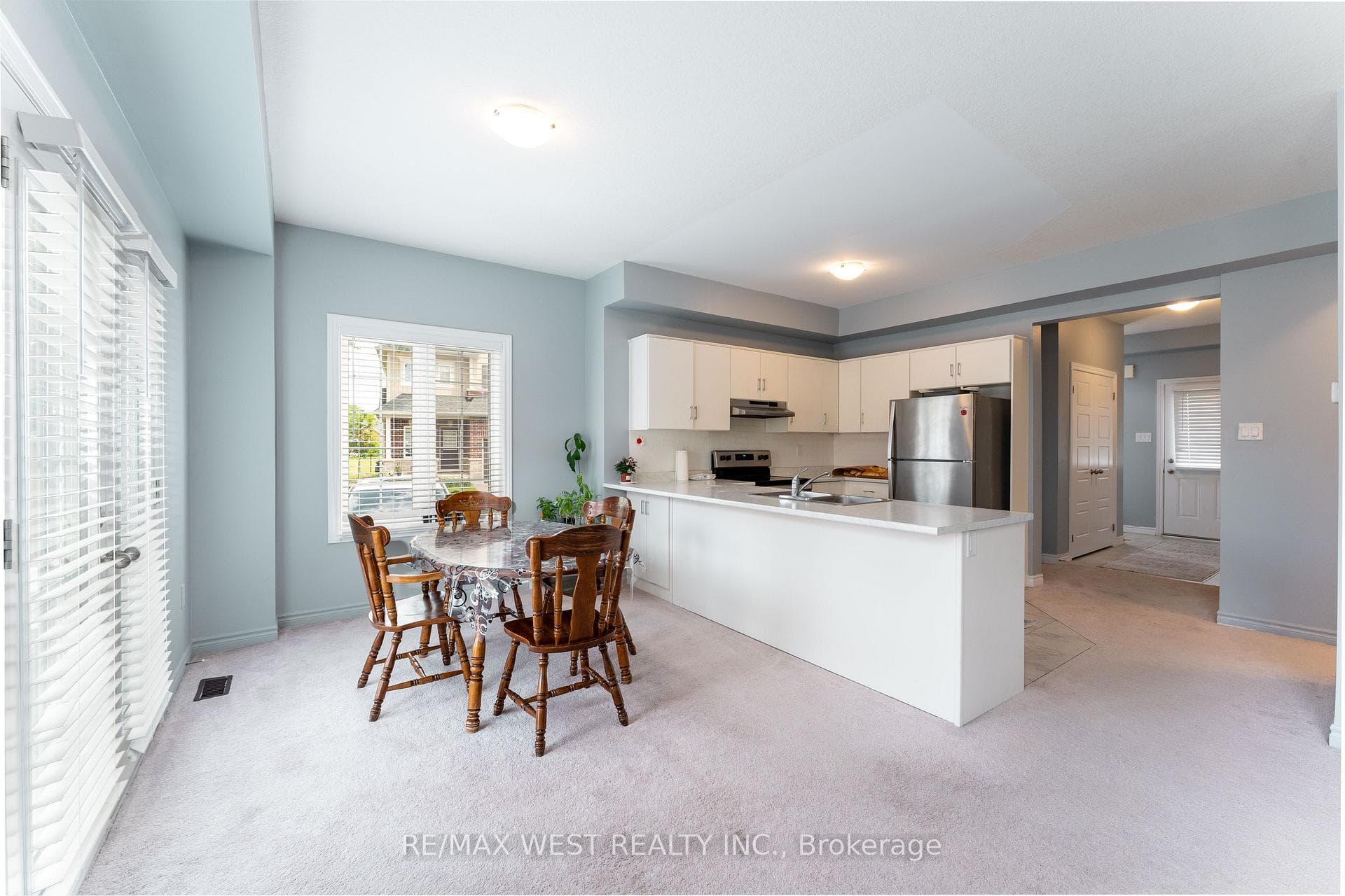 24 Dewberry Drive photo 16