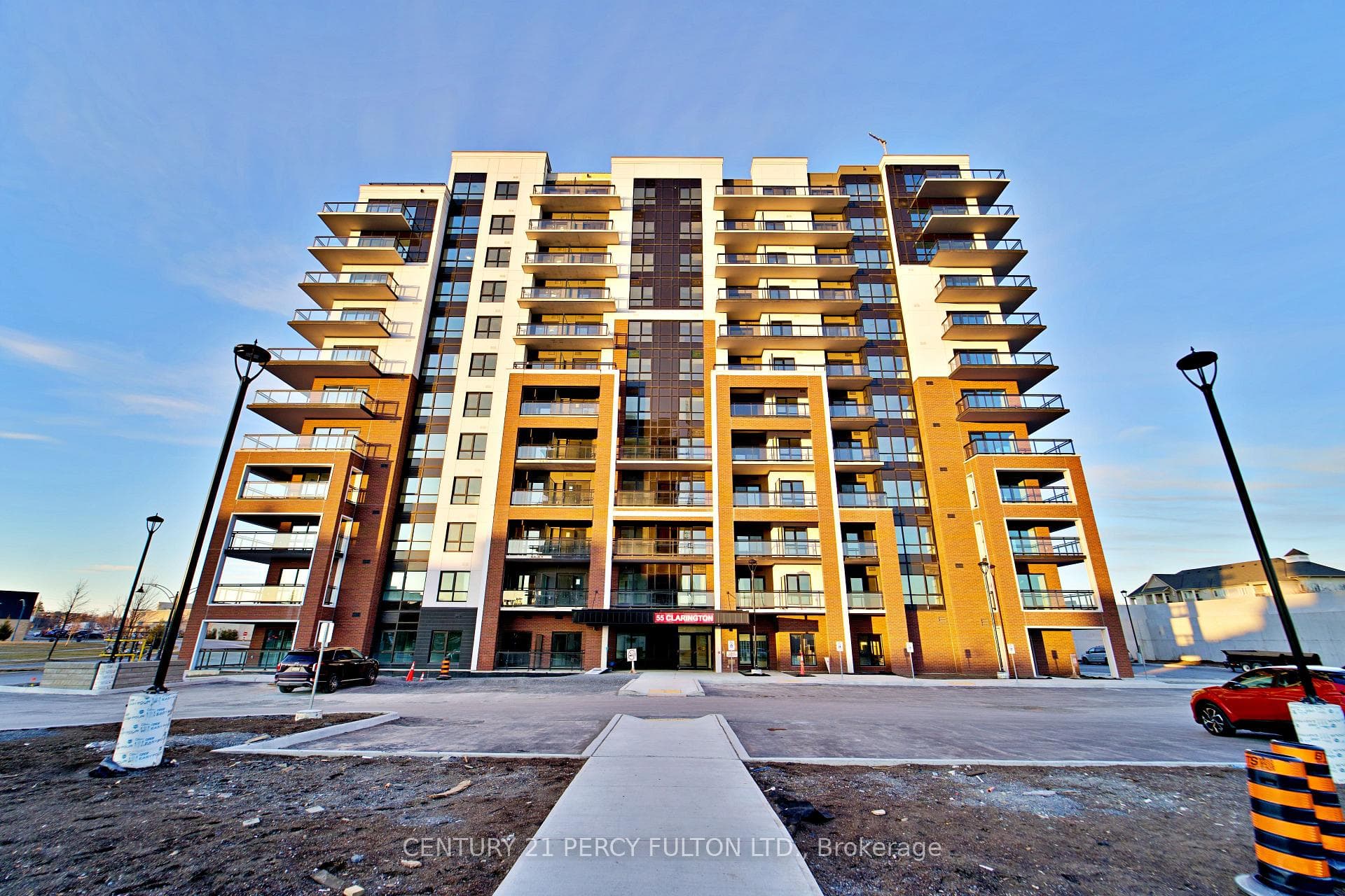 55 Clarington Boulevard Unit 611 photo 1