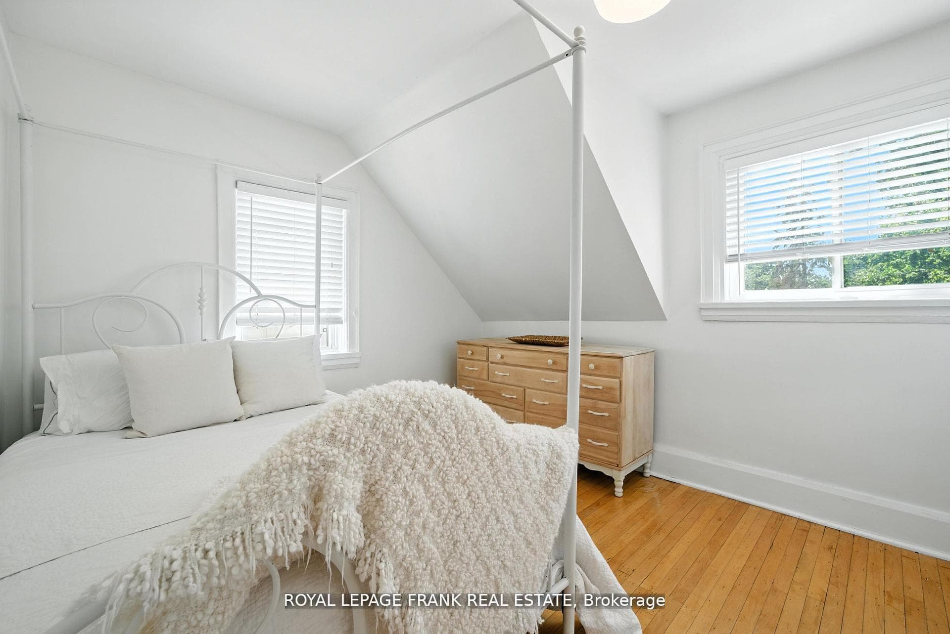 41 Sussex Street photo 23