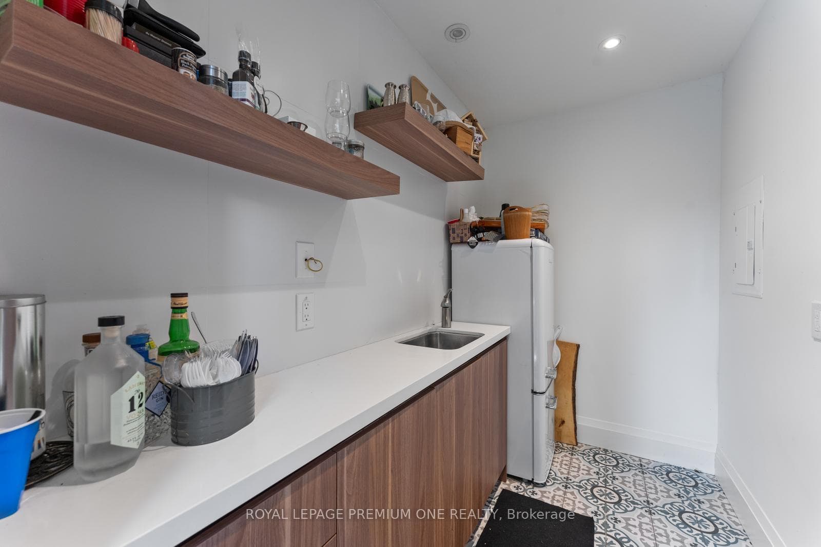 49 Norman Drive photo 46