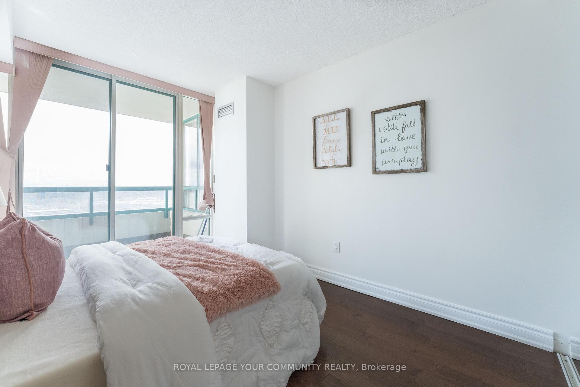 7250 Yonge Street Unit 1204 photo 19