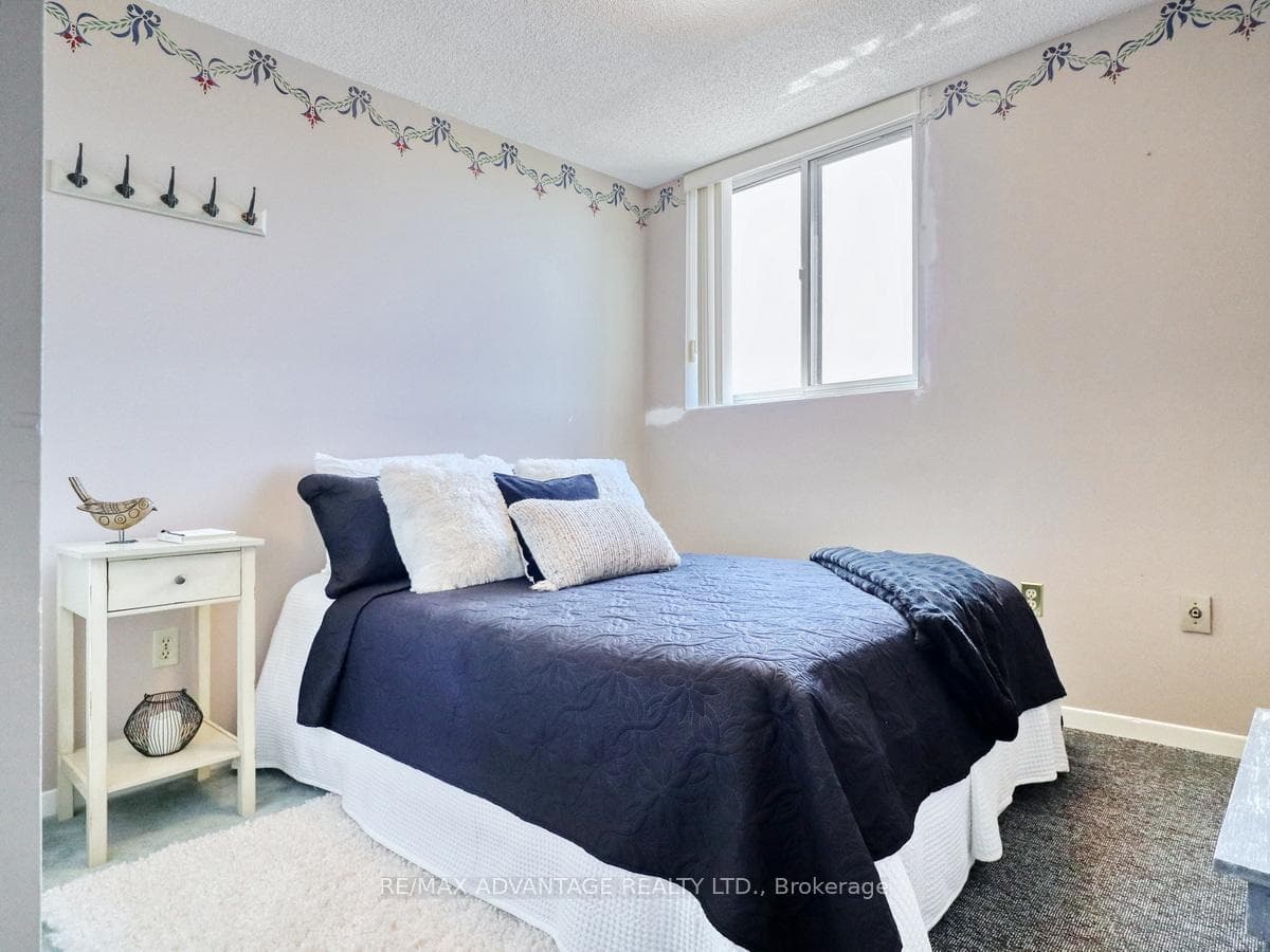 127 Belmont Drive Unit 606 photo 28