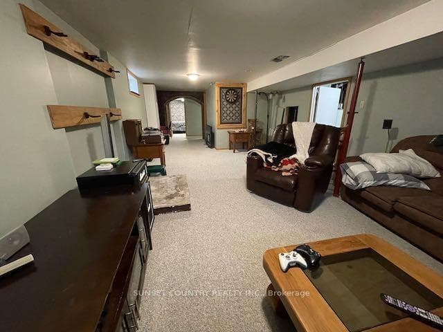 63 Davis Street photo 20