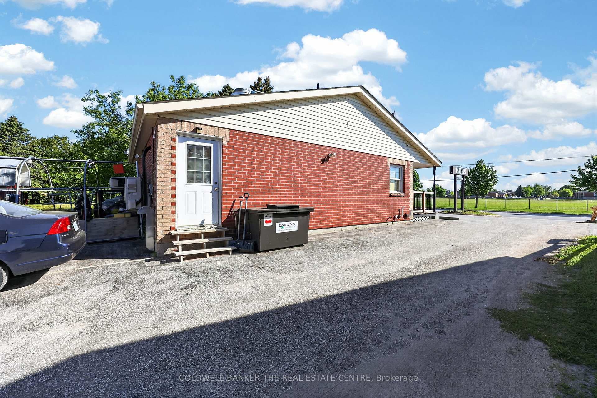 56 Yonge Street photo 13