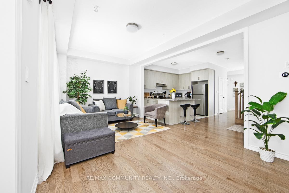 10243 Huntington Road photo 11