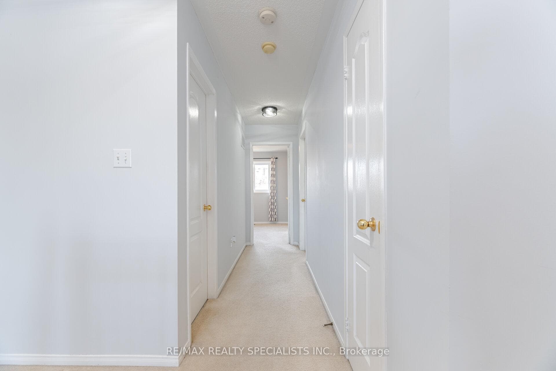 6072 Windfleet Crescent photo 13