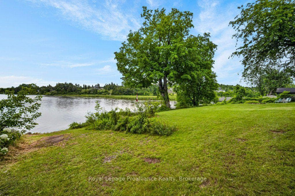 8477 Shearer Point Road photo 29