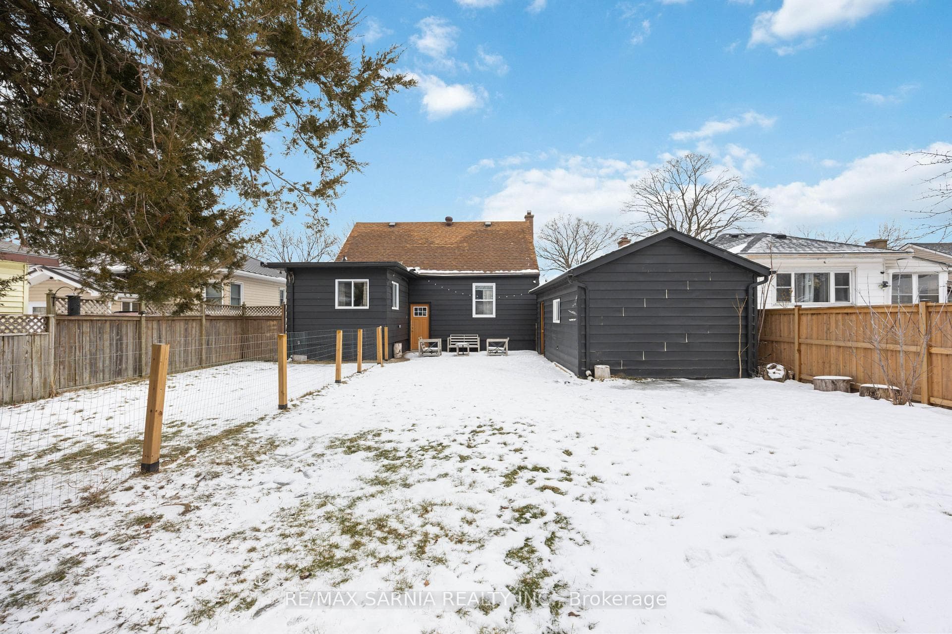 119 Gordon Street photo 39