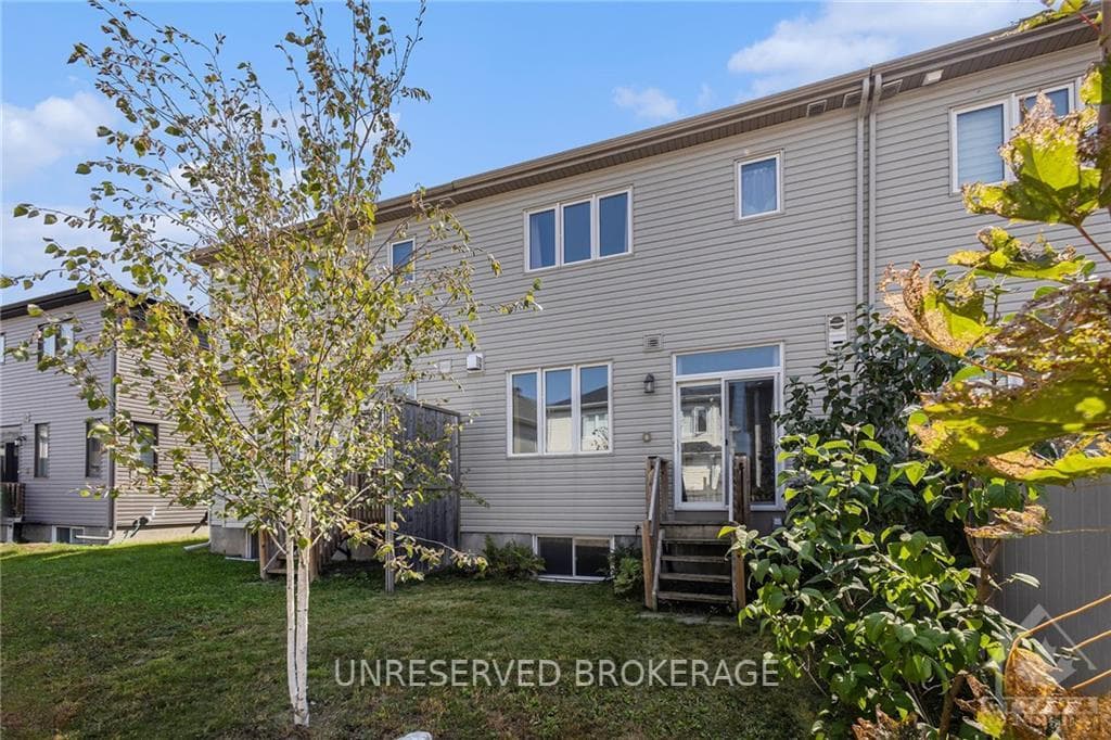 932 KILBIRNIE Drive photo 27
