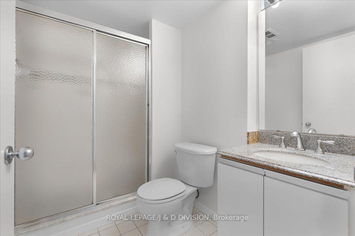 21 Overlea Boulevard Unit 1306 photo 21