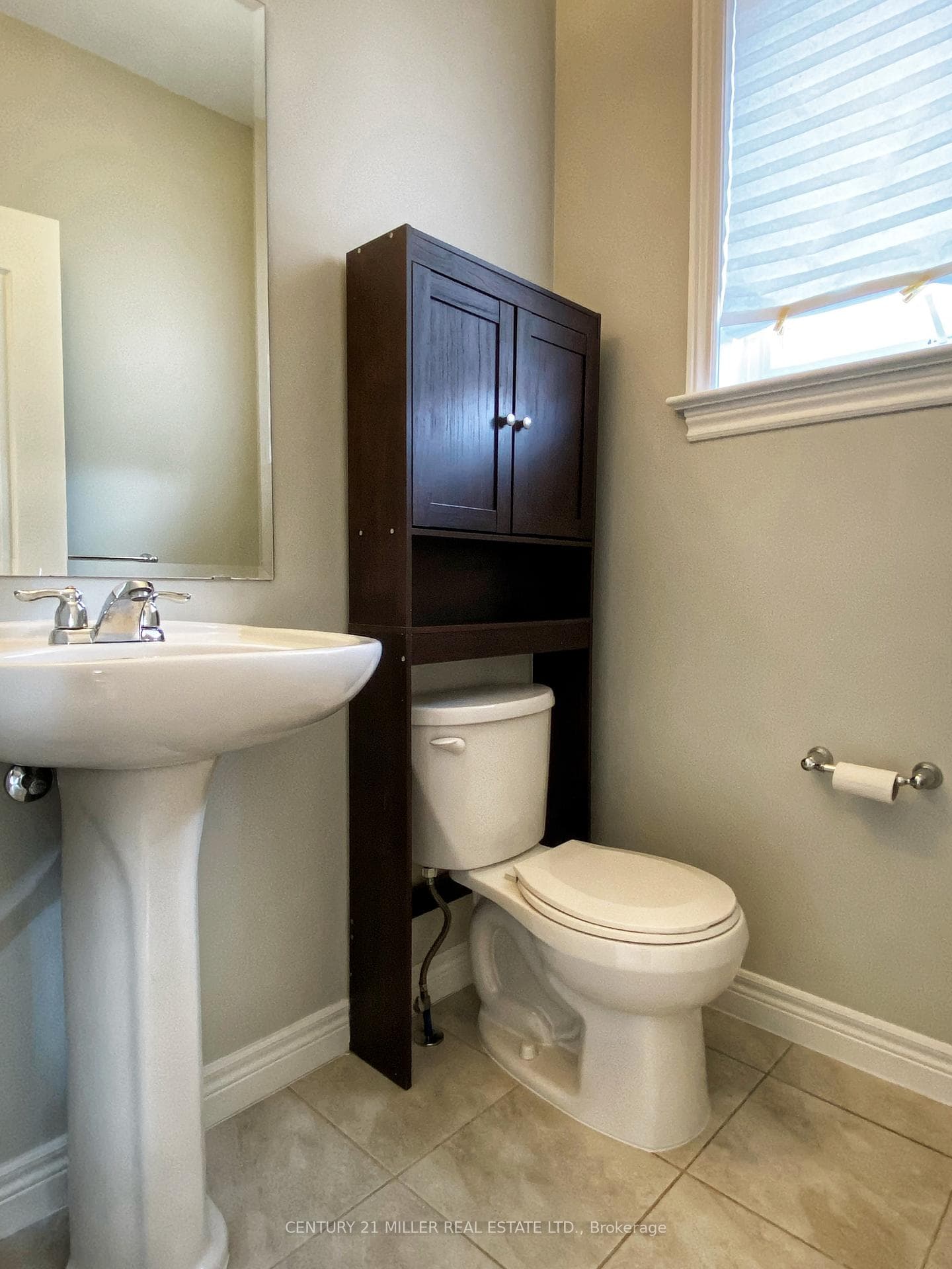 67 SUMMERBERRY Way photo 14